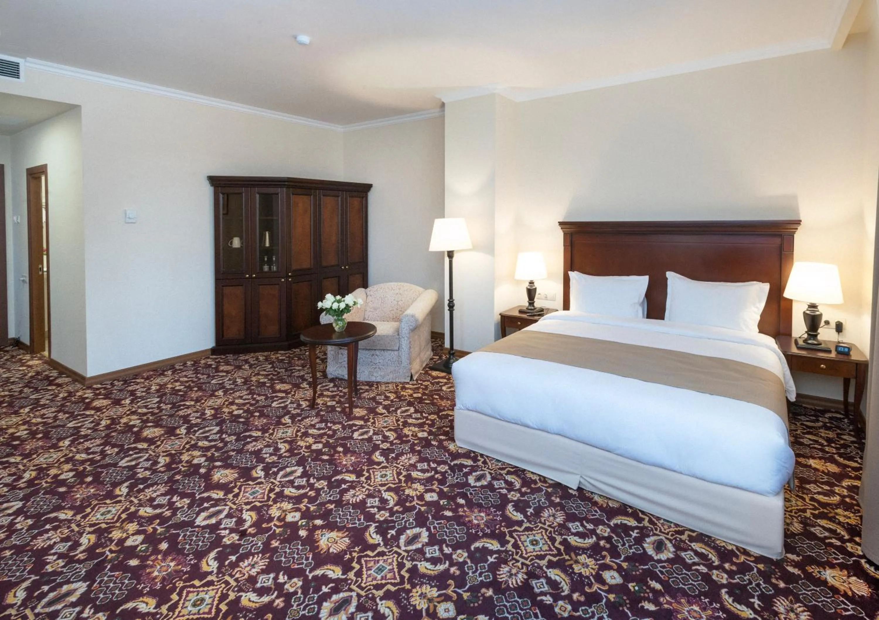 Photo of the whole room, Bed in Ani Grand Hotel Yerevan