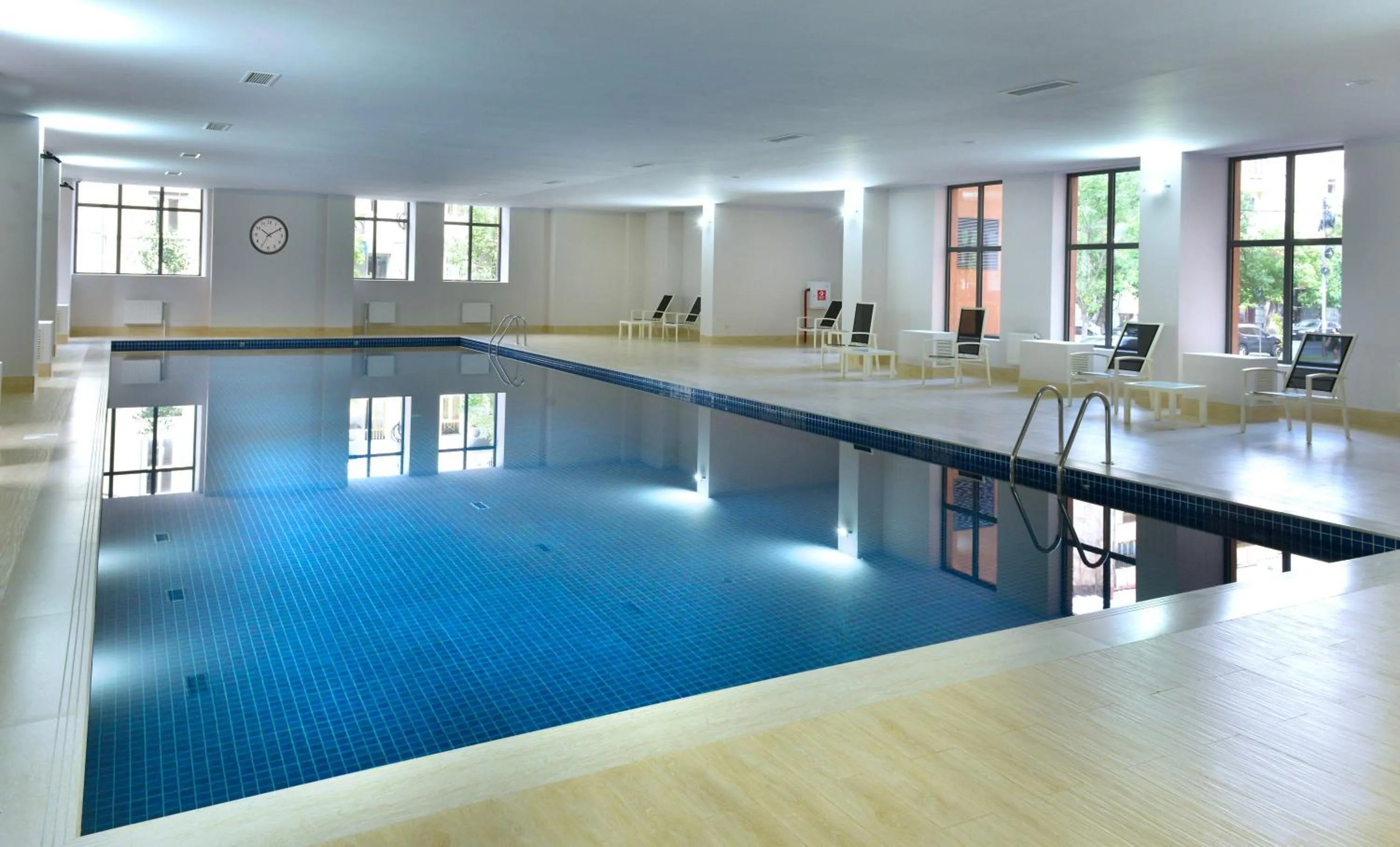 Swimming pool in Ani Grand Hotel Yerevan