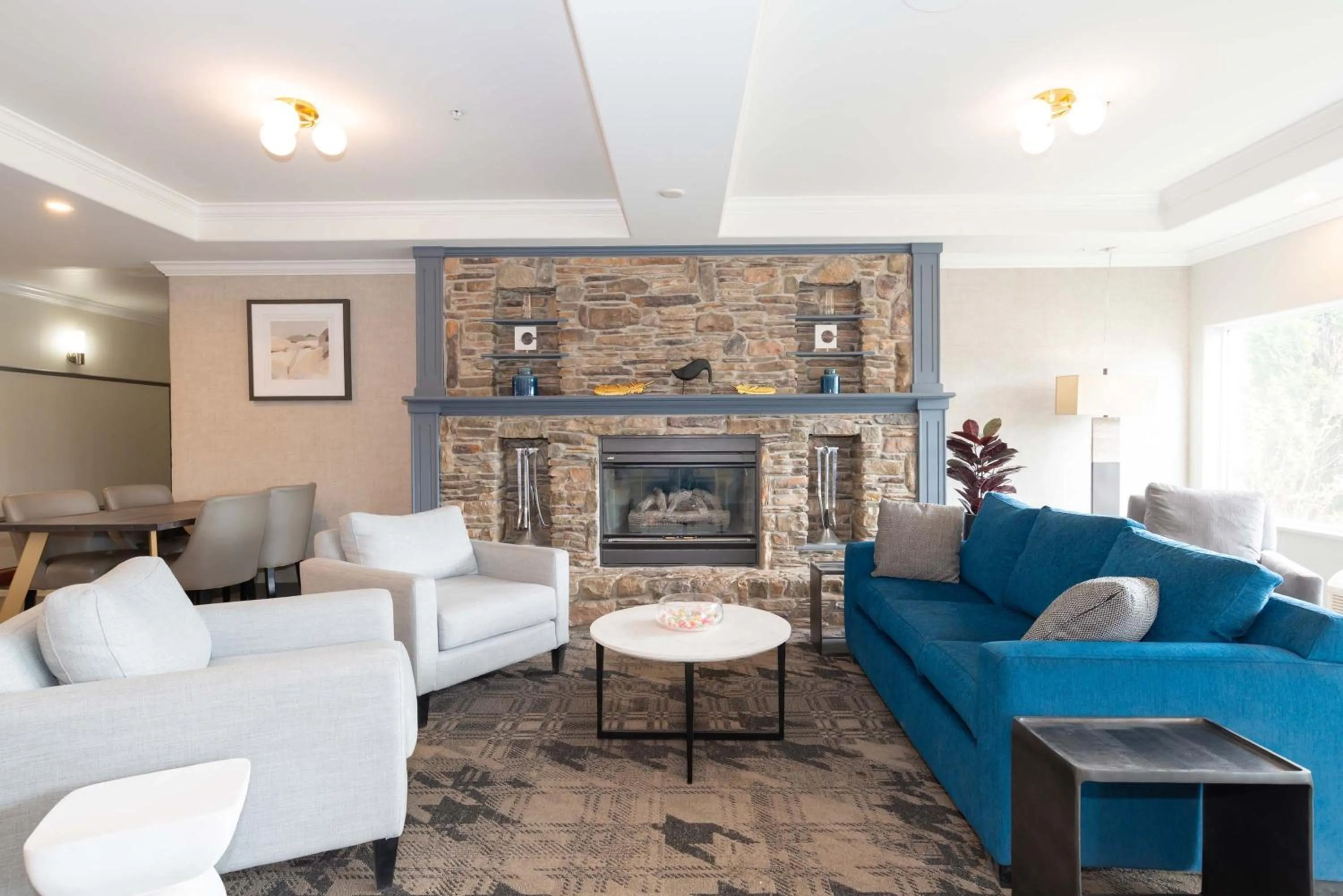 Lobby or reception in Sandman Hotel Quesnel