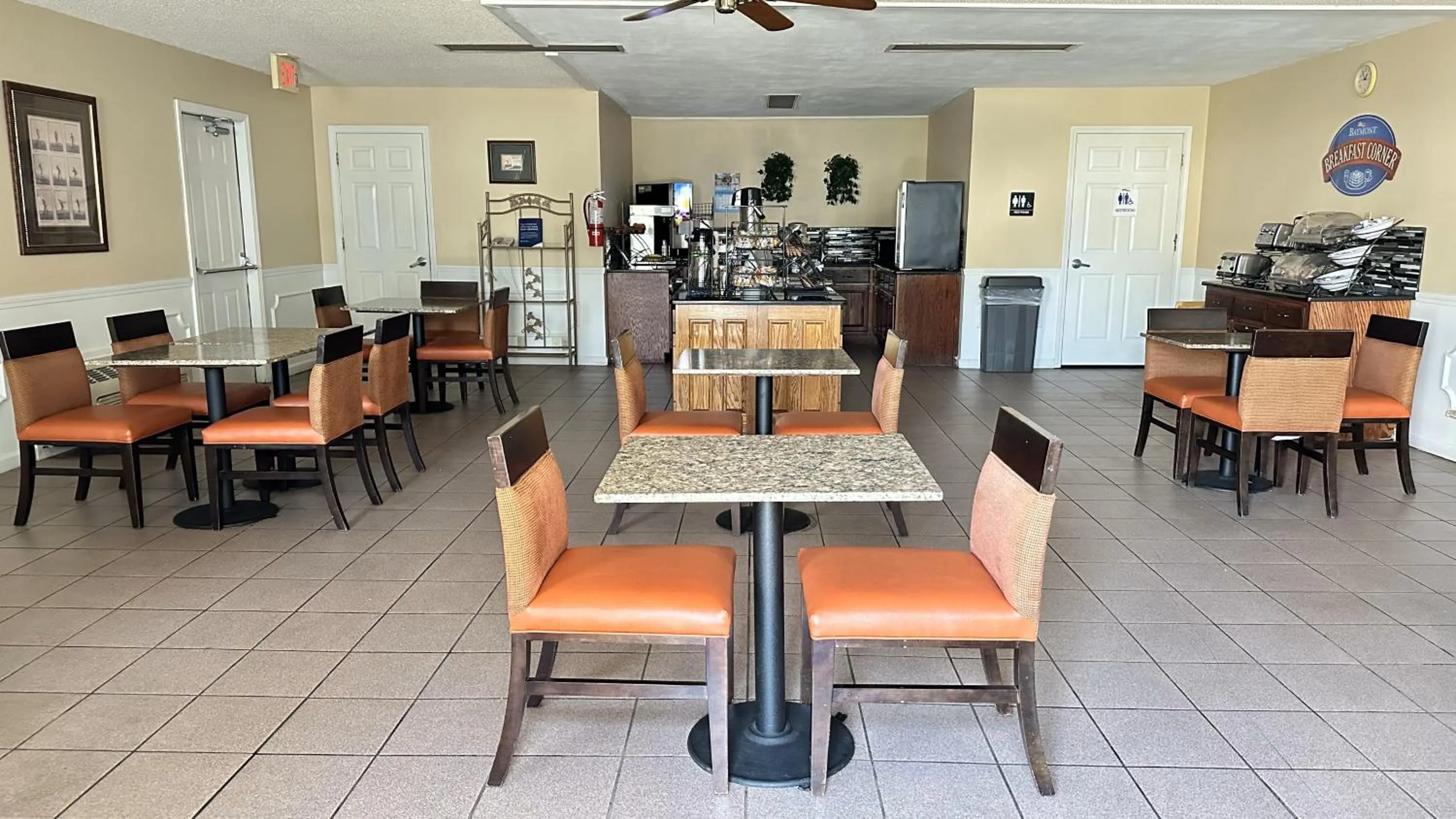 Breakfast in Baymont by Wyndham Greenwood