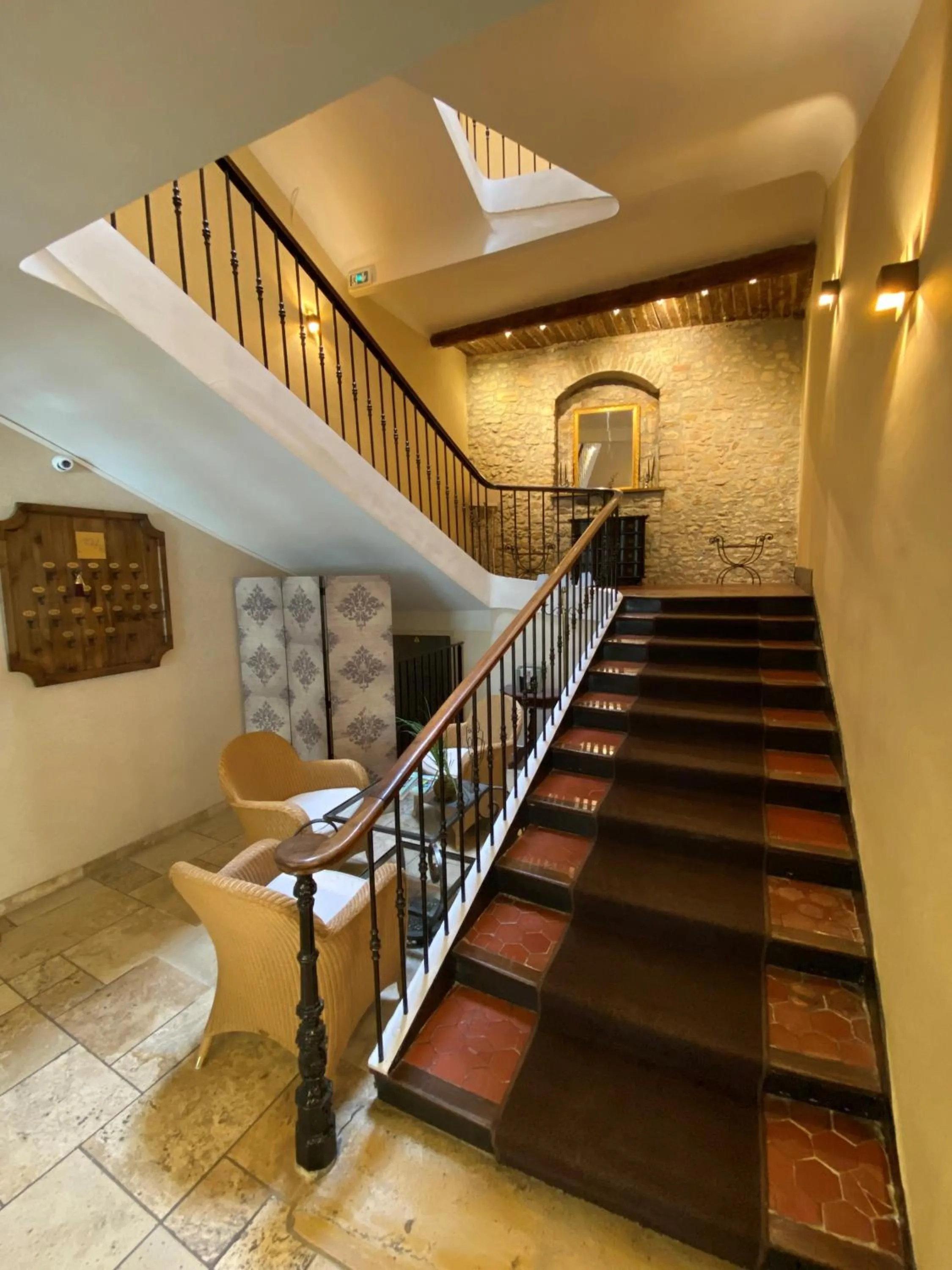 acessibility in Logis Hôtel la Vallée de l'Arc