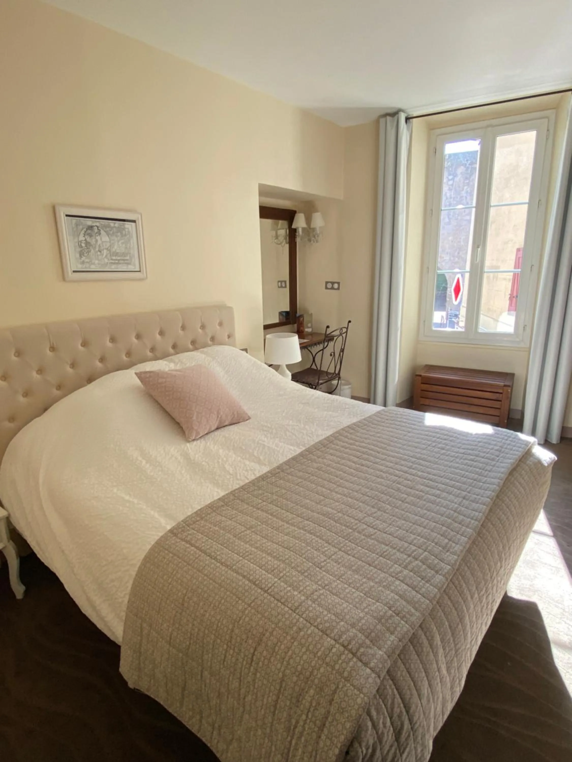 Superior Room (3-4 People) in Logis Hôtel la Vallée de l'Arc