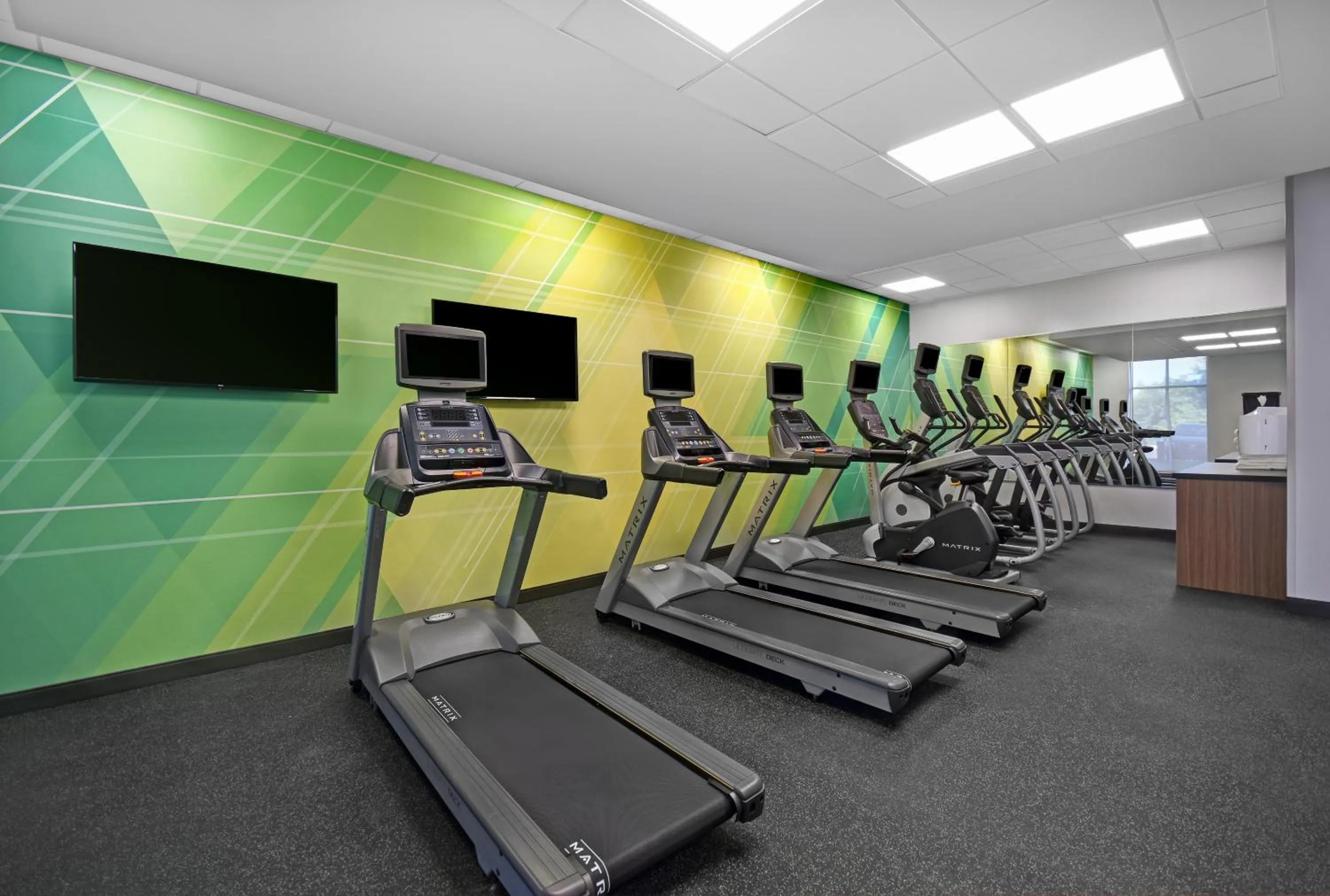 Spa and wellness centre/facilities in Holiday Inn Grand Rapids North - Walker by IHG