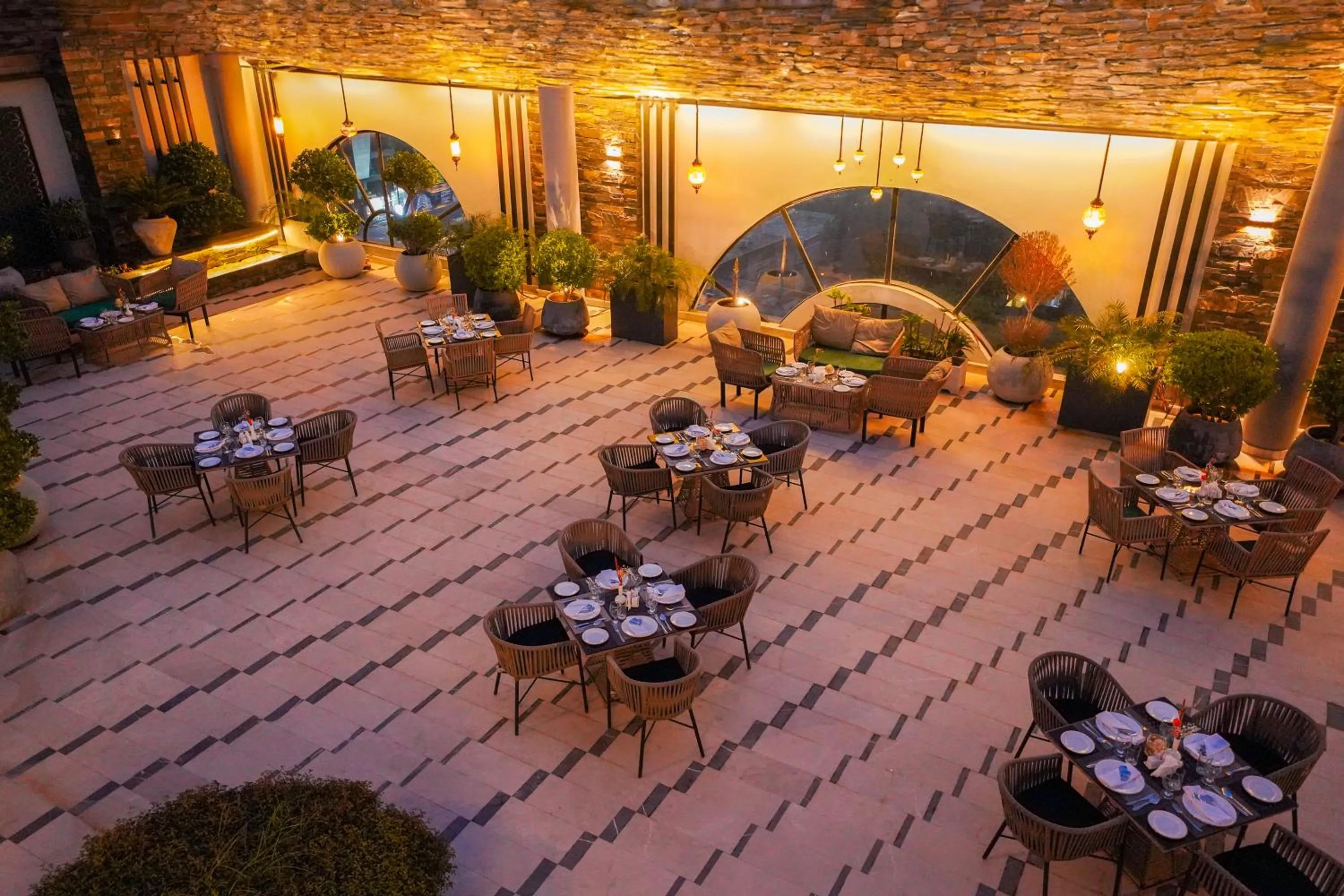 Restaurant/places to eat in Nine Tree Luxury Hotel & Suites Lahore