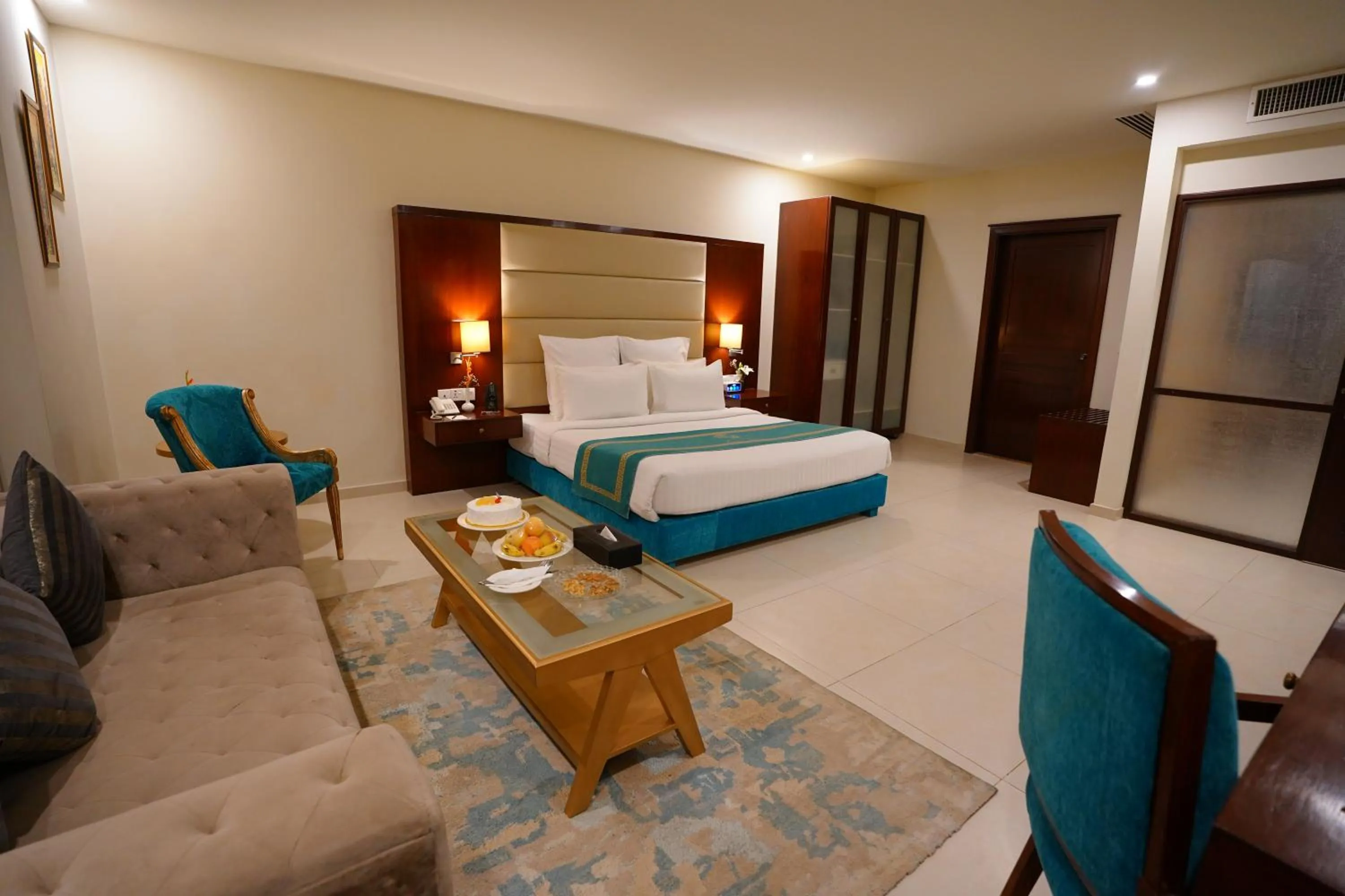 Bedroom, Bed in Nine Tree Luxury Hotel & Suites Lahore