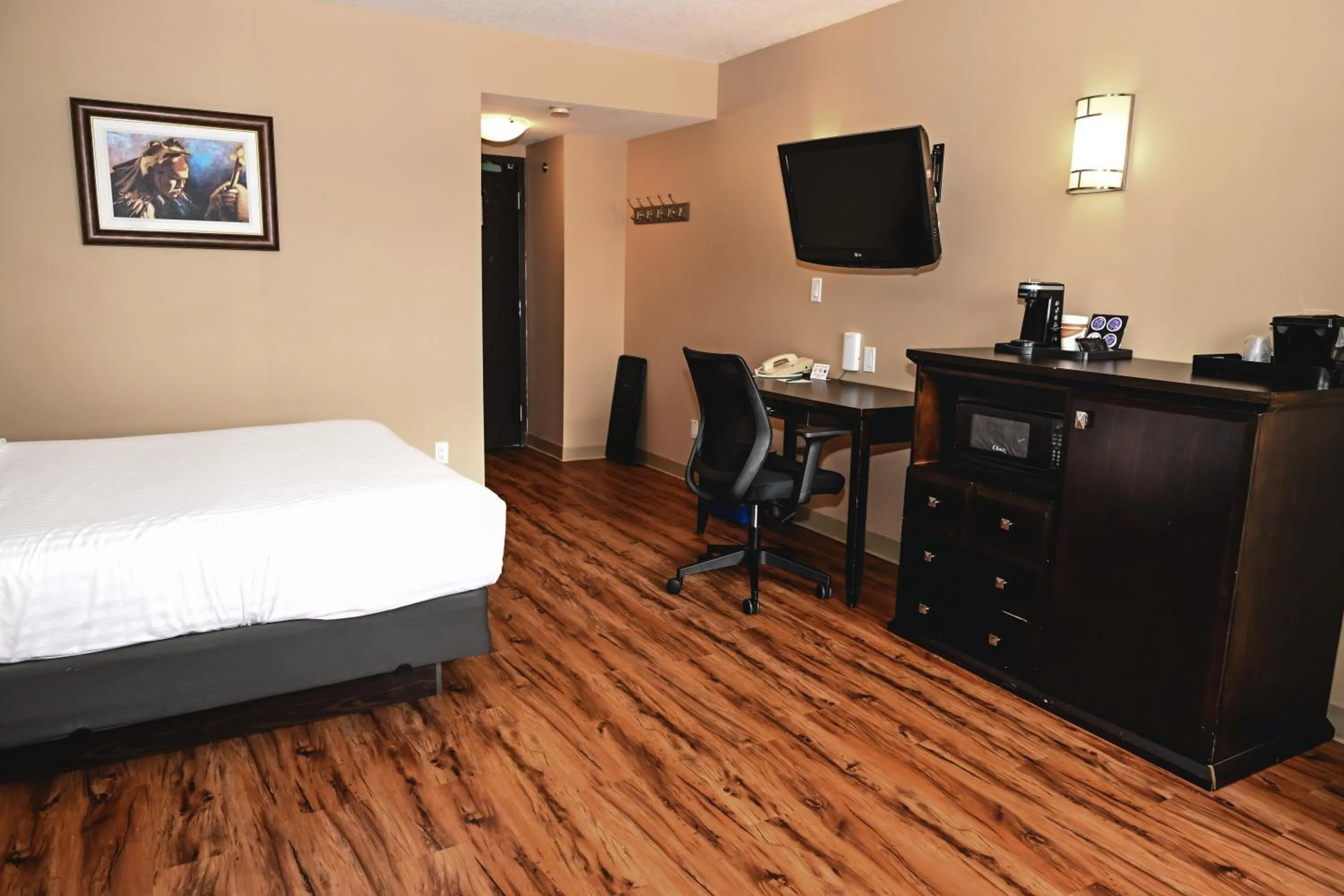 Bed in Quality Hotel & Conference Centre