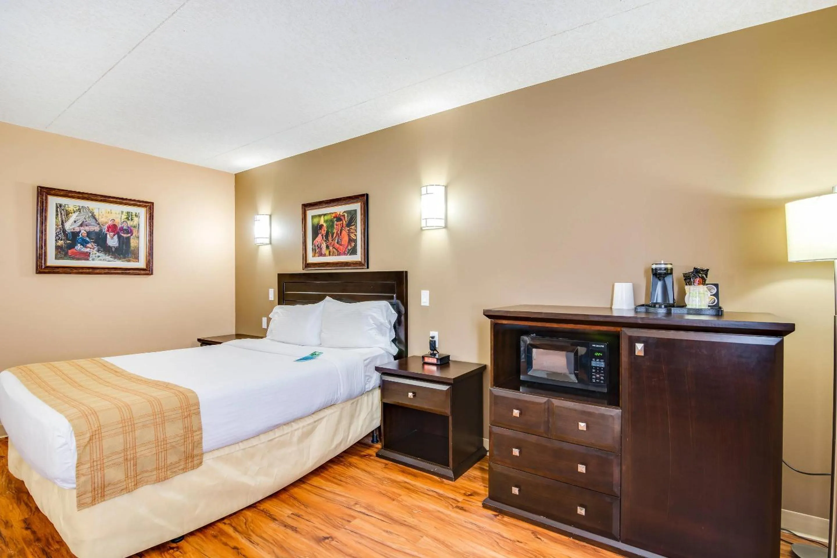 Bedroom, Bed in Quality Hotel & Conference Centre