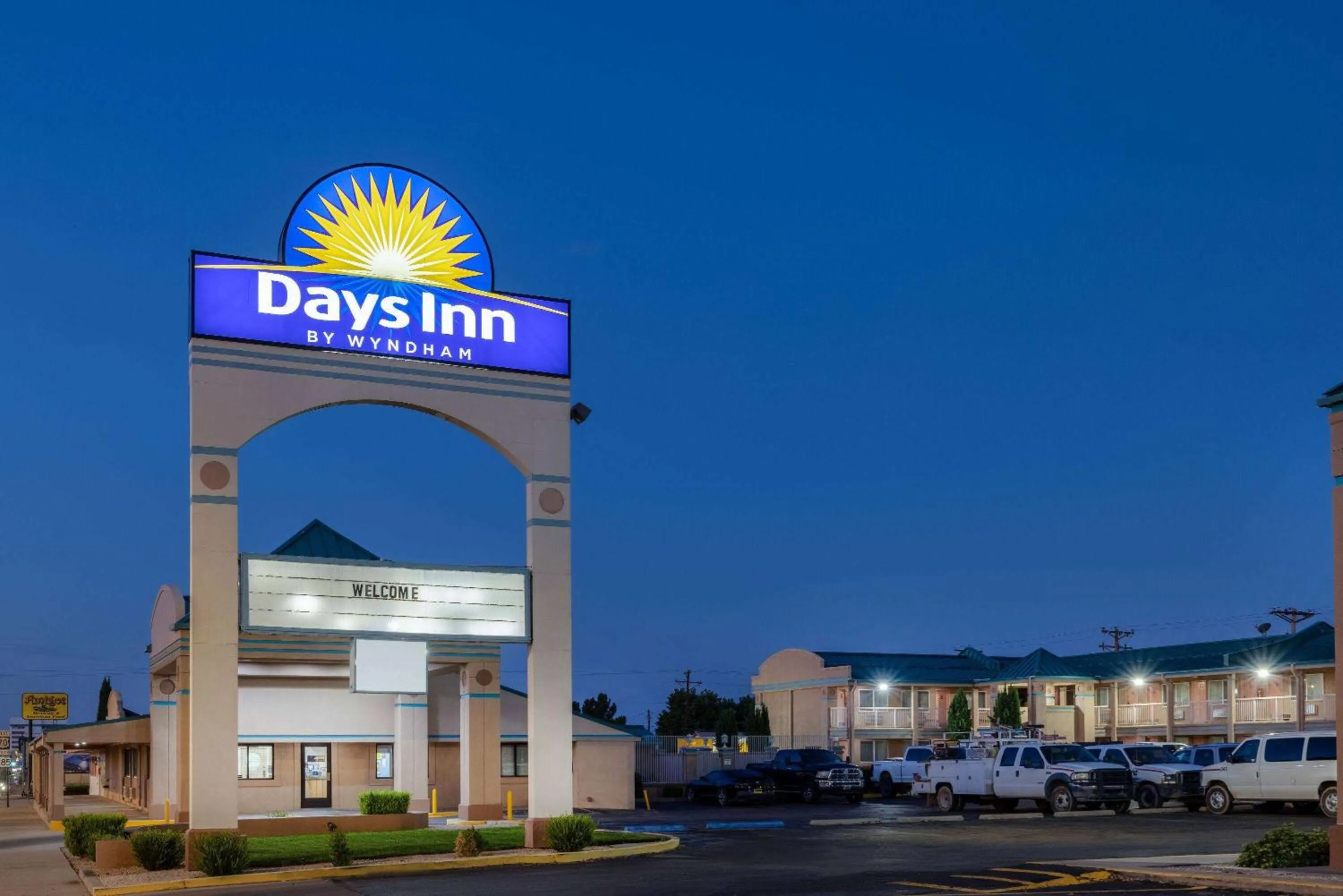 Property building in Days Inn by Wyndham Roswell