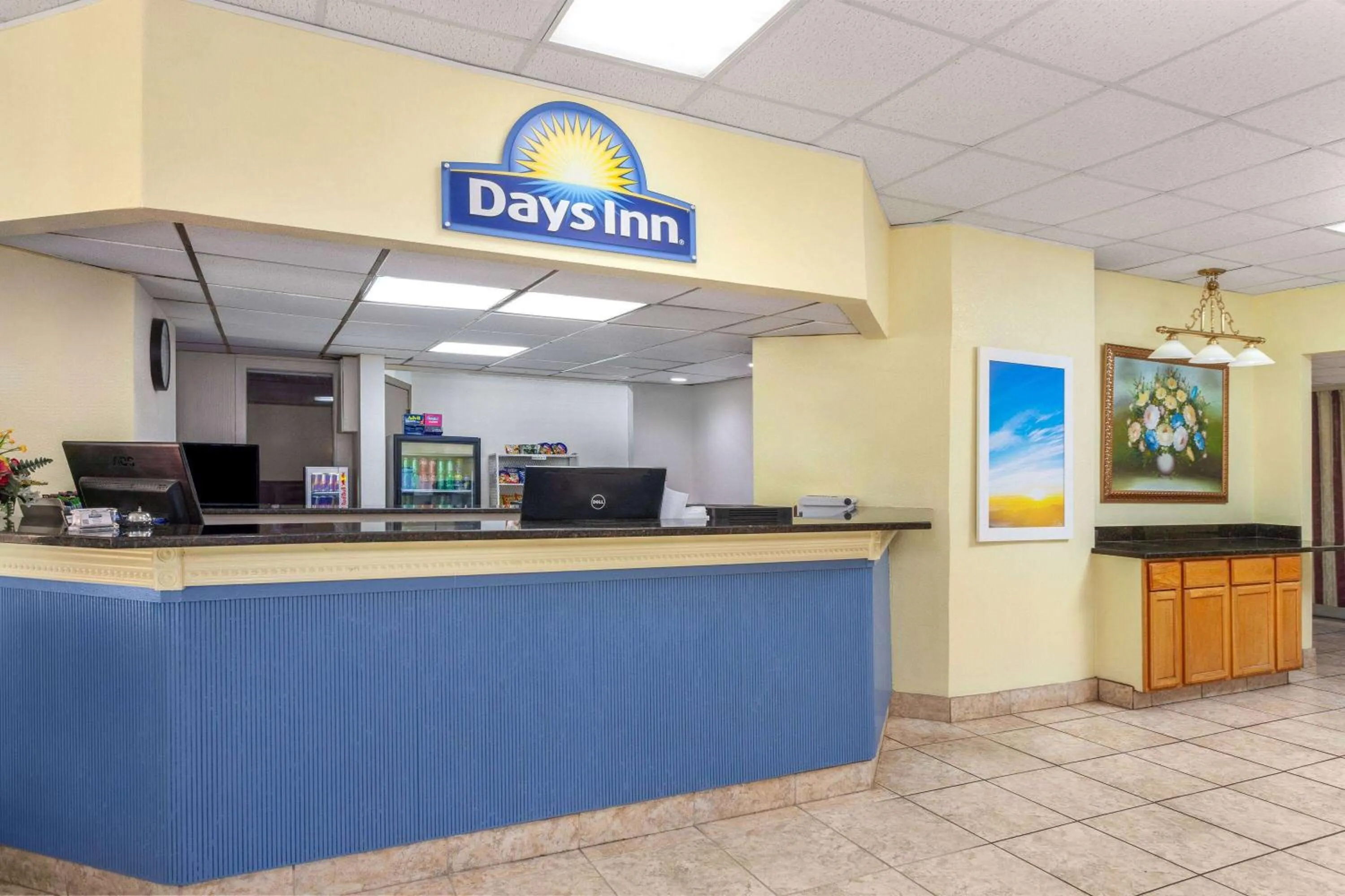 Lobby or reception in Days Inn by Wyndham Shelby