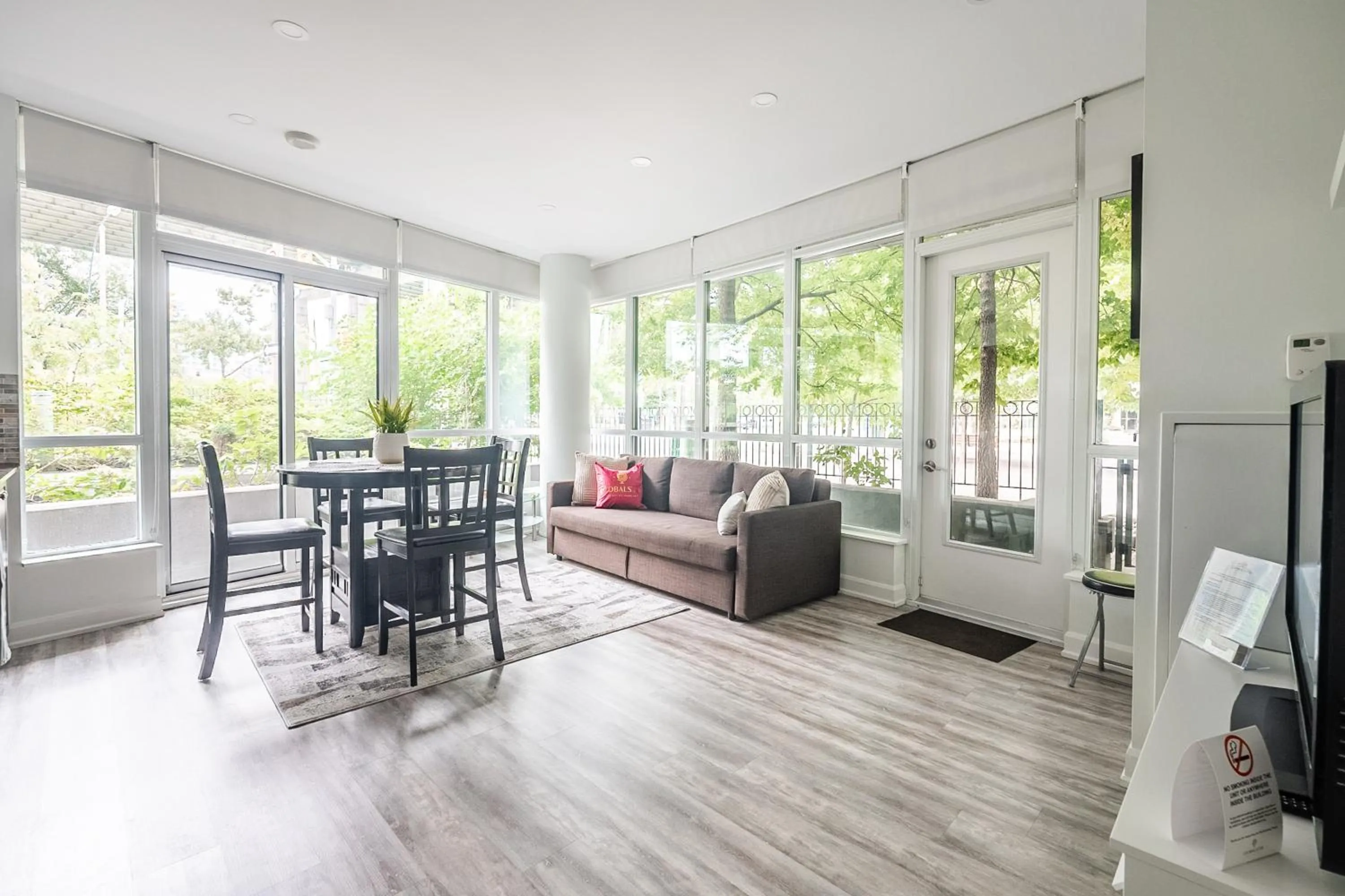 Living room in GLOBALSTAY Magnificent Condos in DT