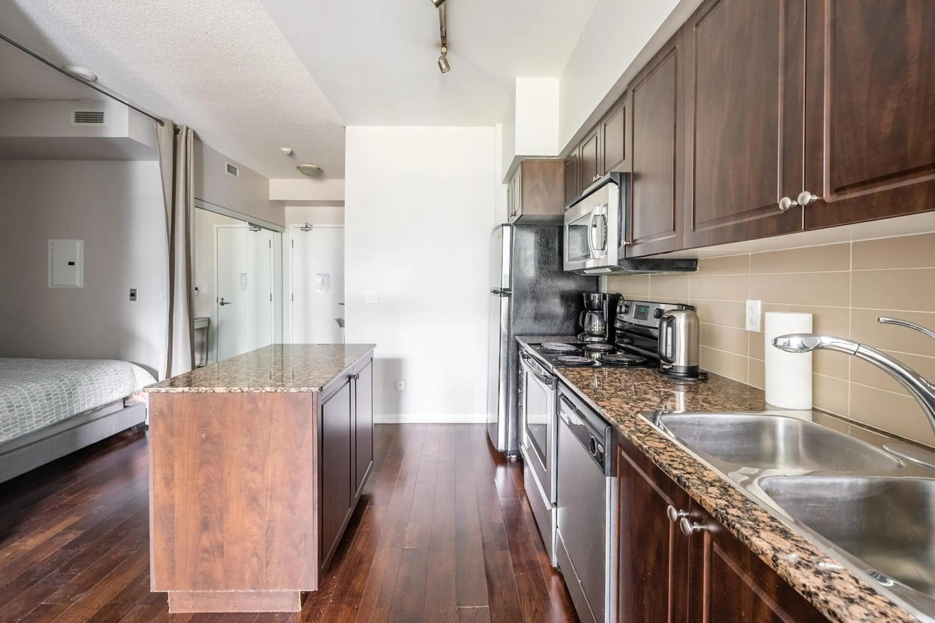 Kitchen or kitchenette in GLOBALSTAY Magnificent Condos in DT
