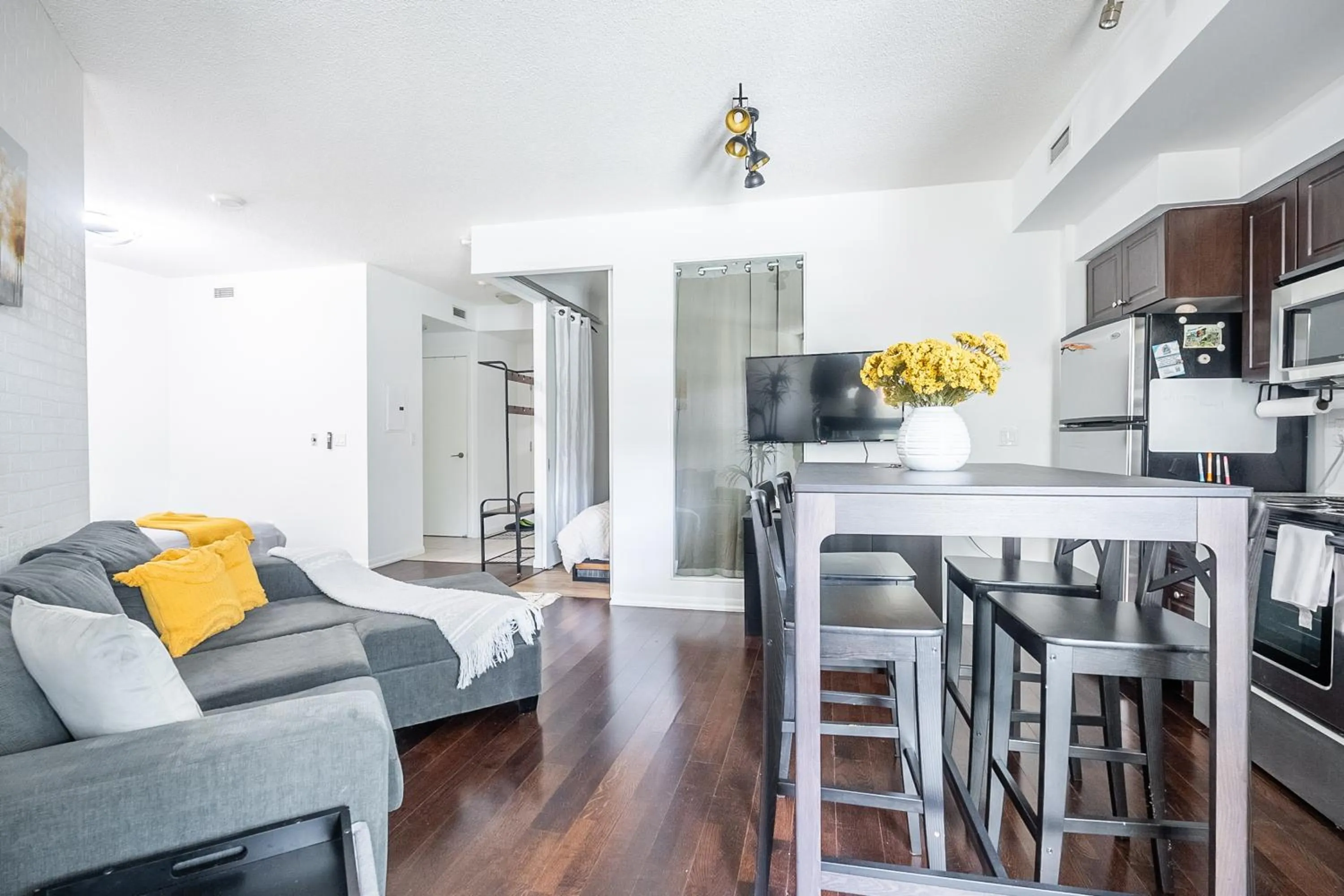 Kitchen or kitchenette in GLOBALSTAY Magnificent Condos in DT