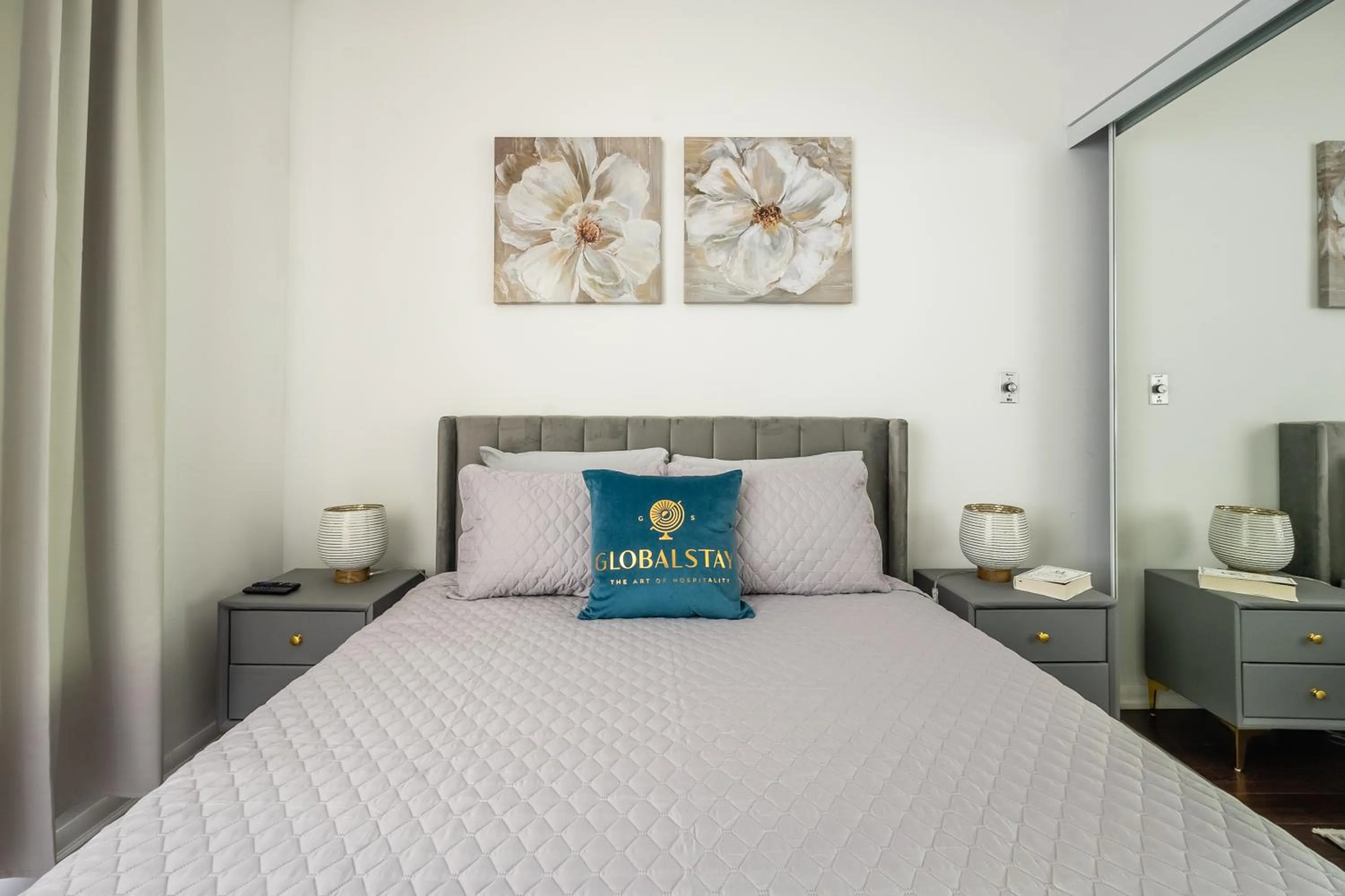Bed in GLOBALSTAY Magnificent Condos in DT