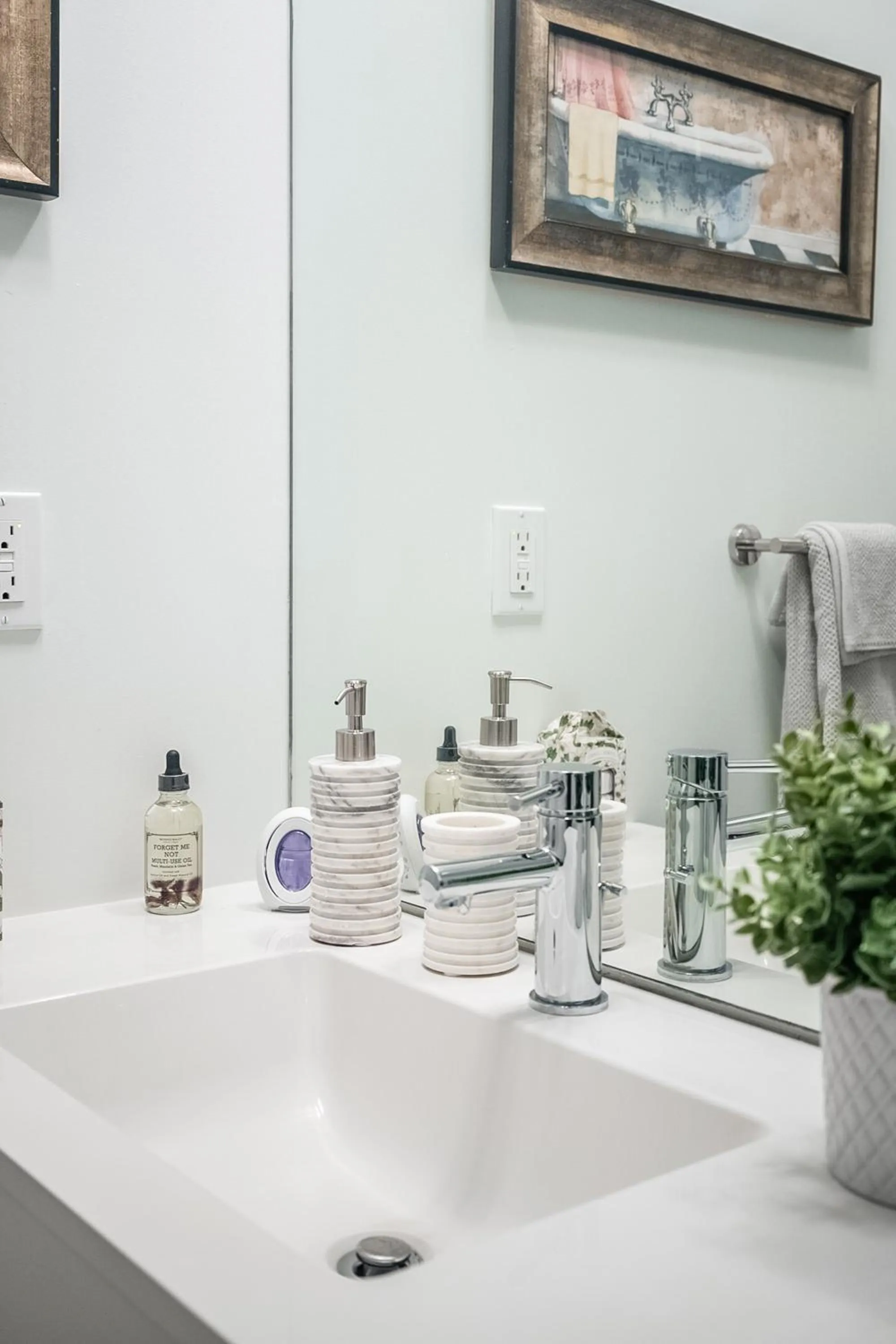 Bathroom in GLOBALSTAY Magnificent Condos in DT
