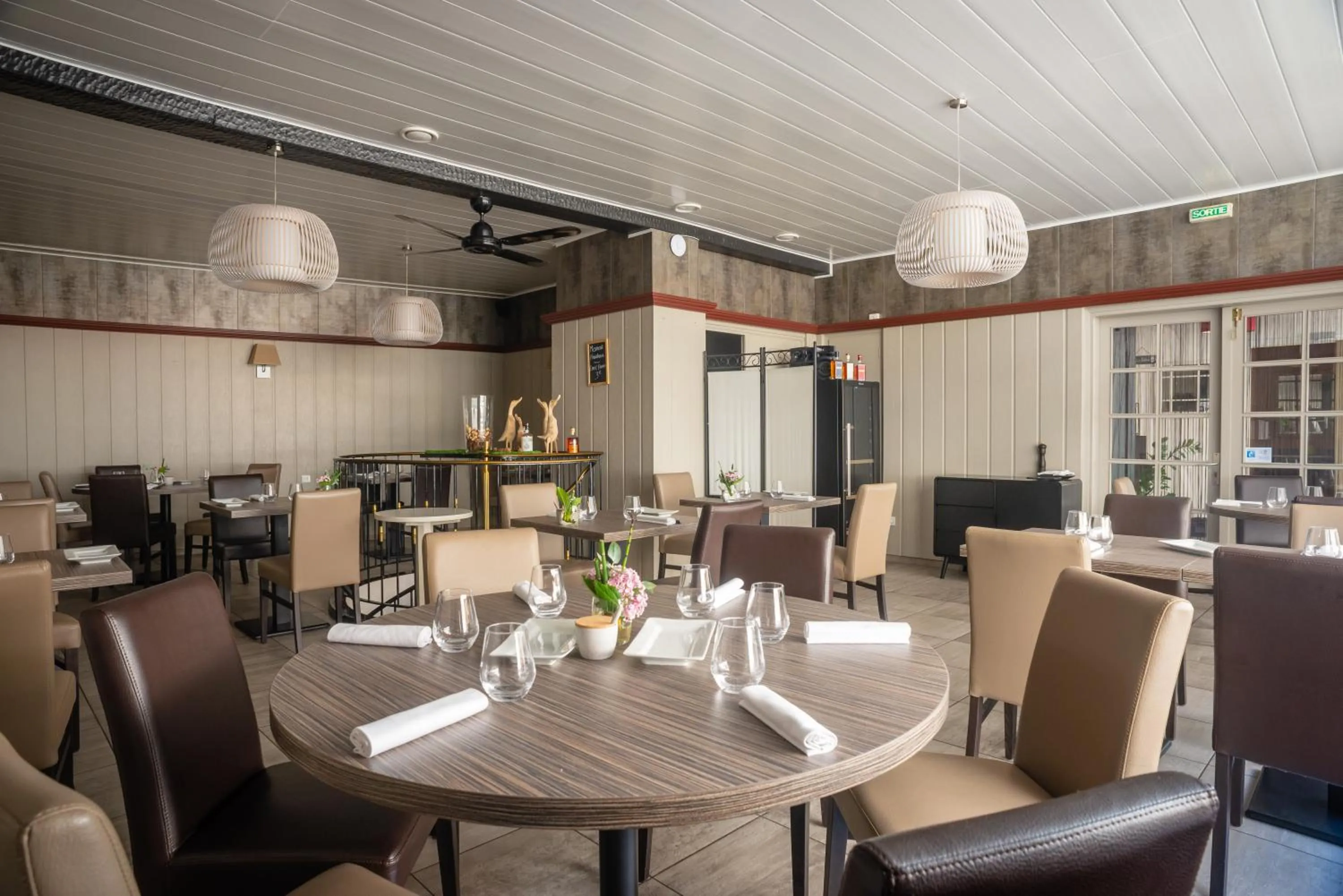 HotelLe MaraisCaillebotte