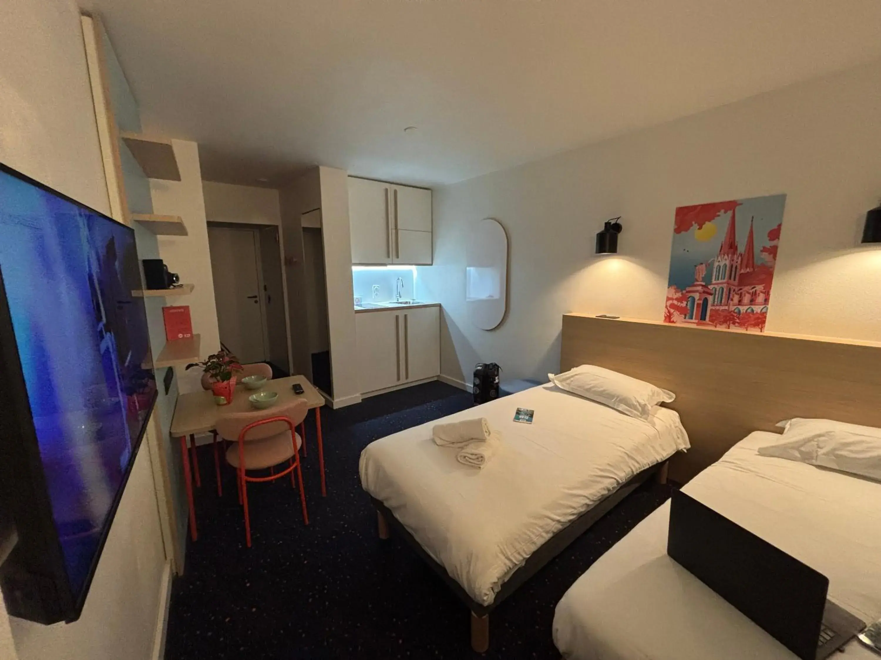 Twin Room in The Originals Residence Appart'Hôtel Lauréades Clermont-Ferrand Centre Jaude Twin Room in The Originals Residence Appart'Hôtel Lauréades Clermont-Ferrand Centre Jaude