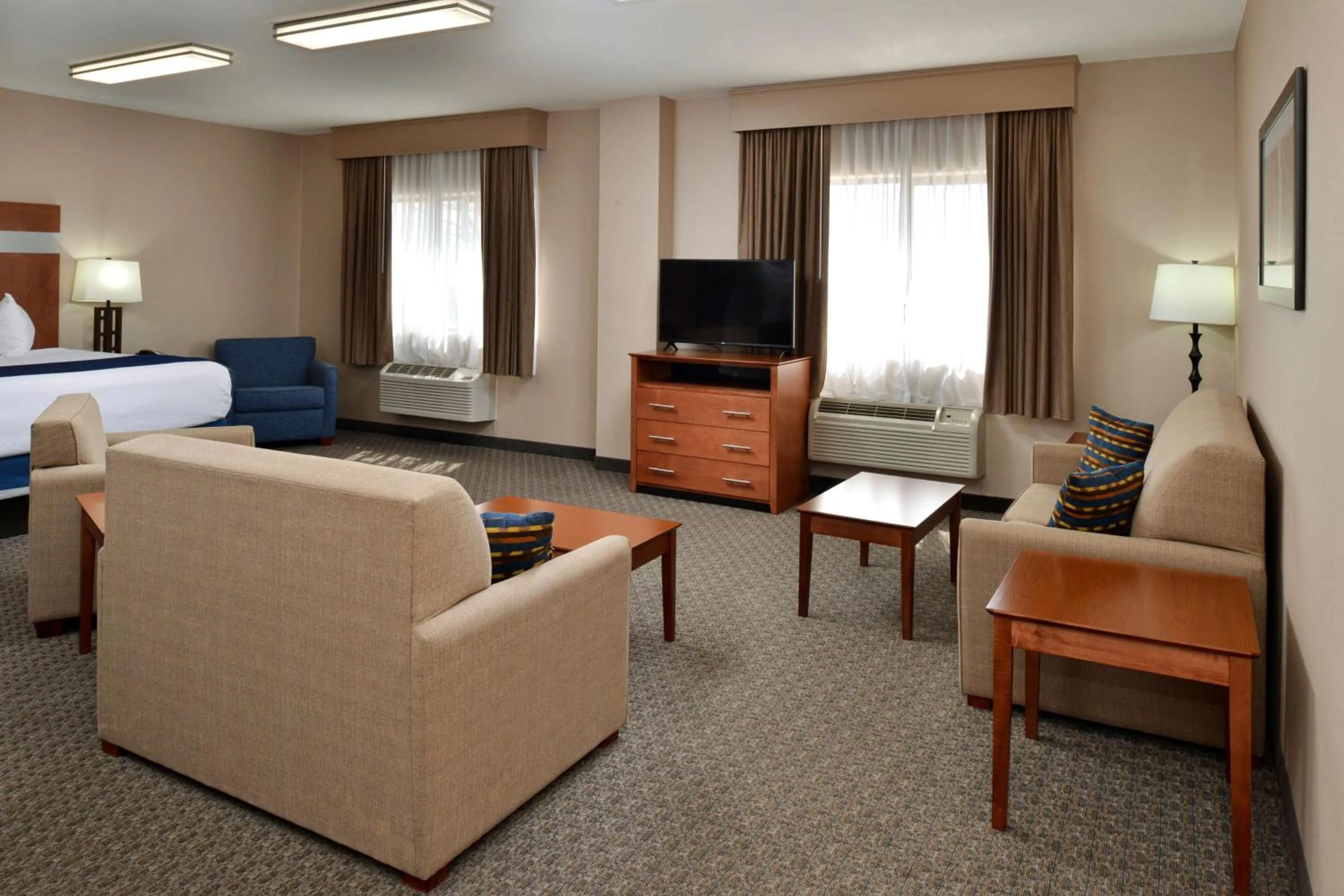 Bedroom, Bed in Best Western Big Spring Lodge