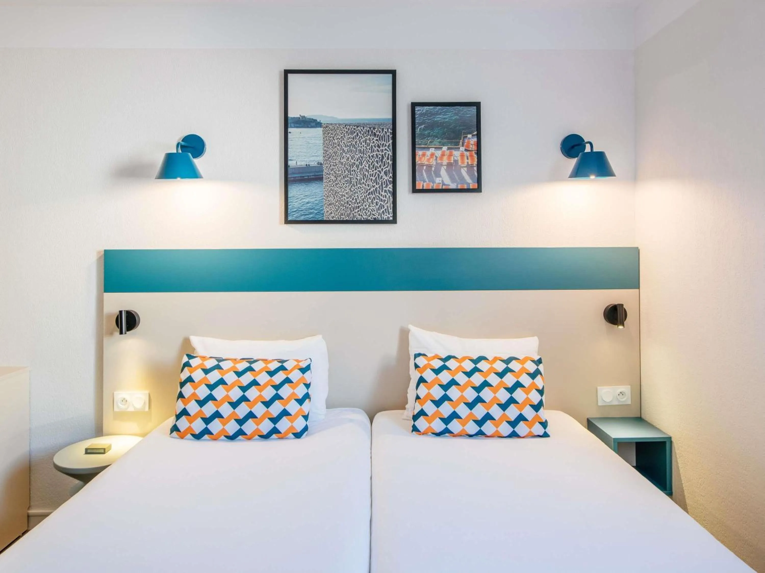 Twin Studio in Aparthotel Adagio Access Marseille Prado Périer