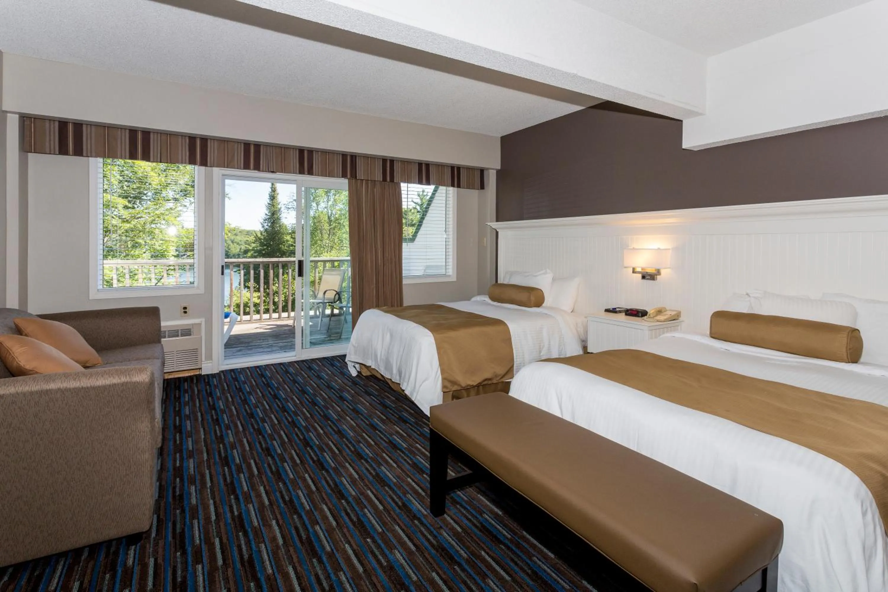 Superior Double Room - Maplewood in Sherwood Inn