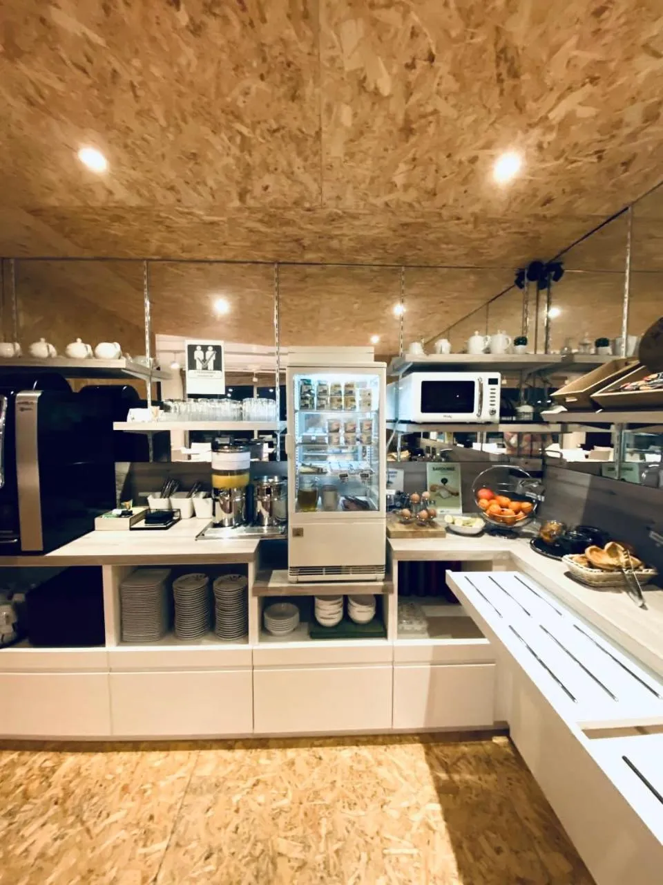 Brit Hotel Le Surcouf