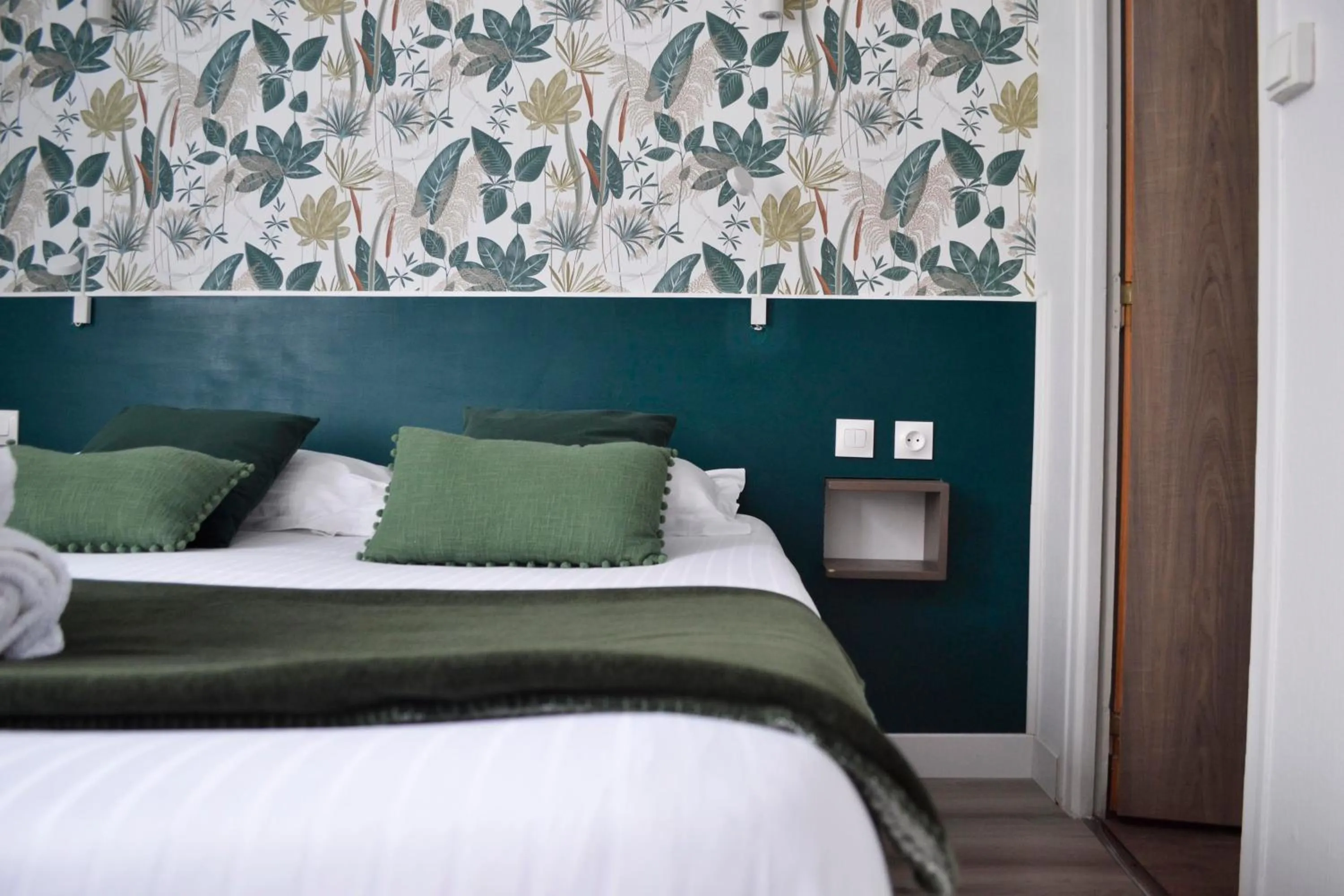 Bed in Brit Hotel Le Surcouf