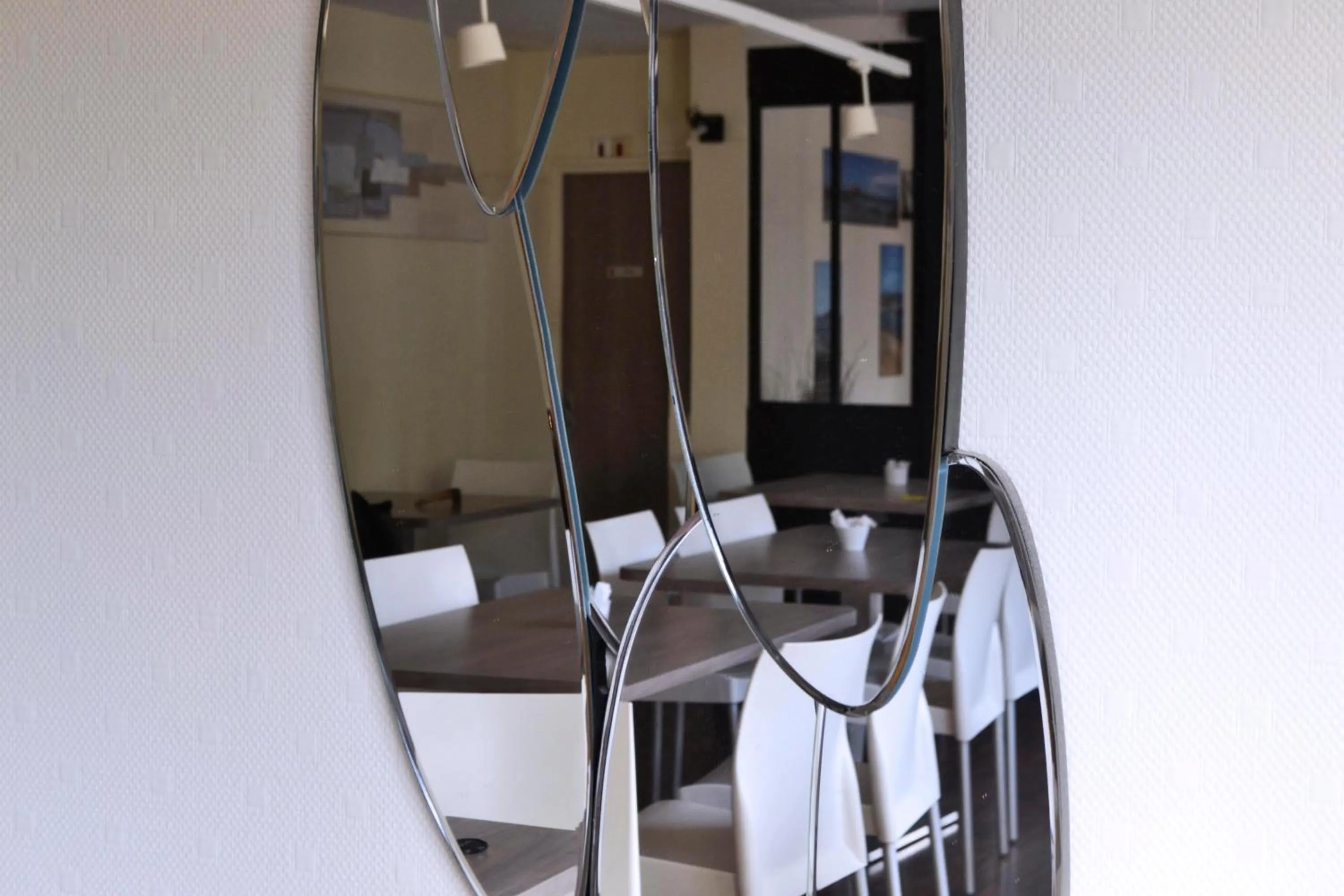 Brit Hotel Le Surcouf