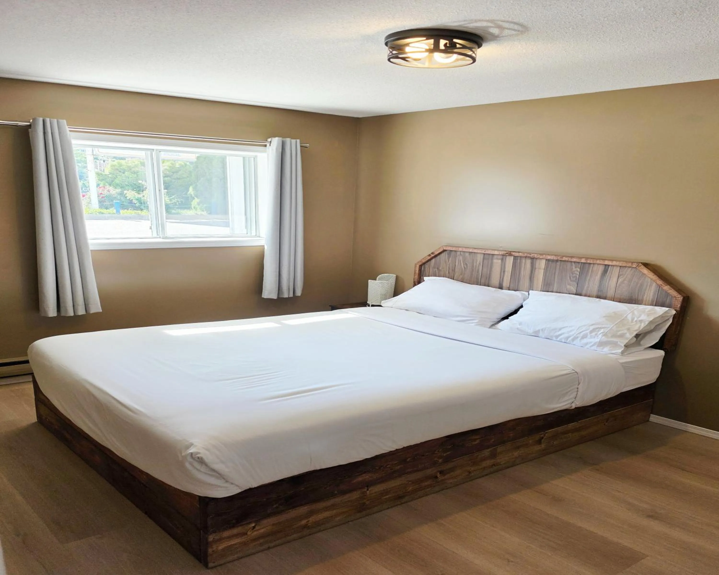 Bed in Skimmerhorn Inn