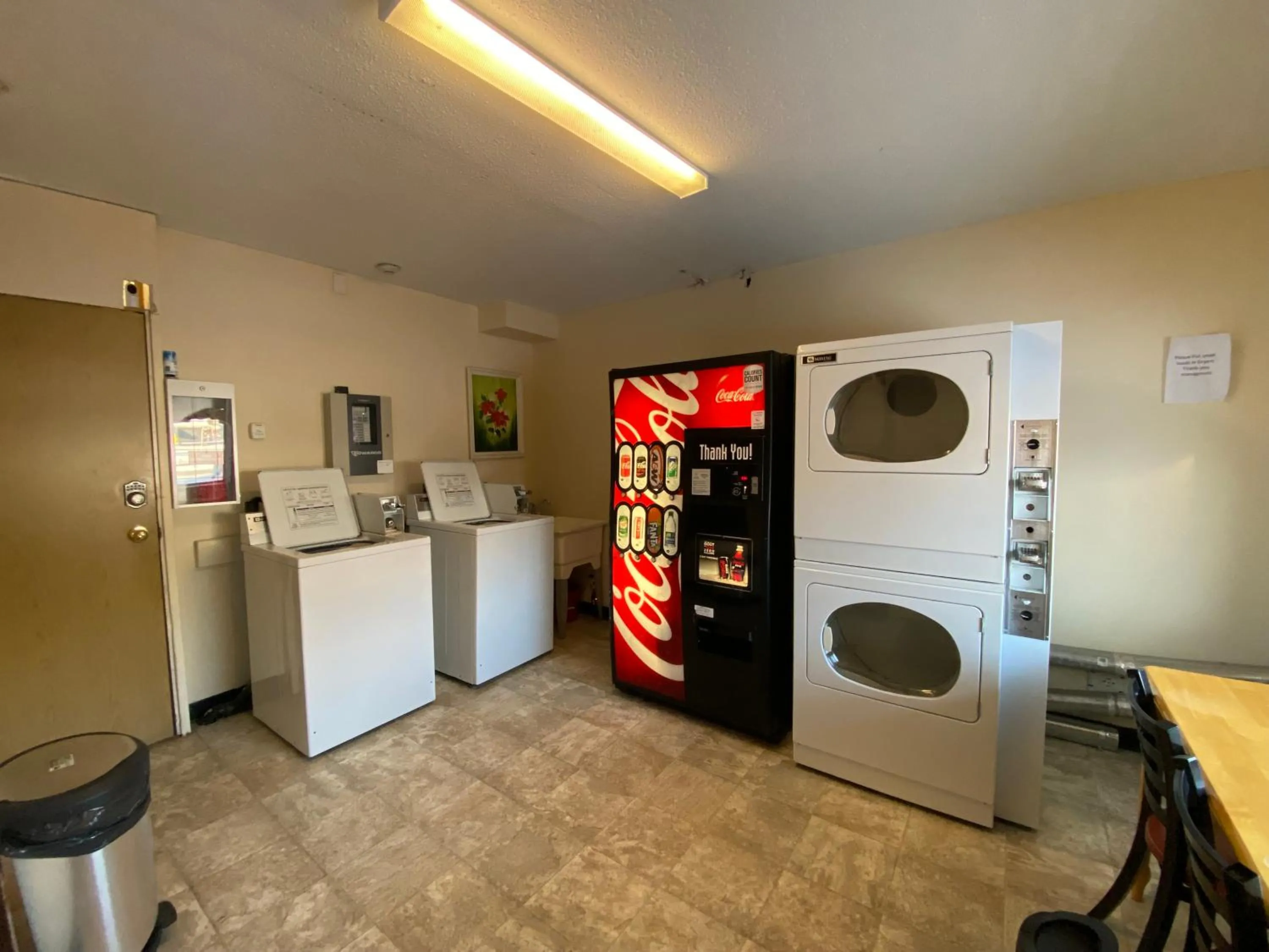 laundry in Mountain View Motel