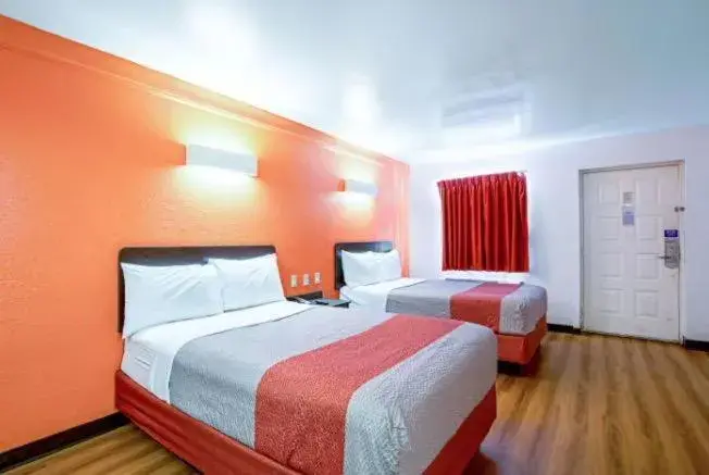 Scottish Inns & Suites Scottish Inns & Suites