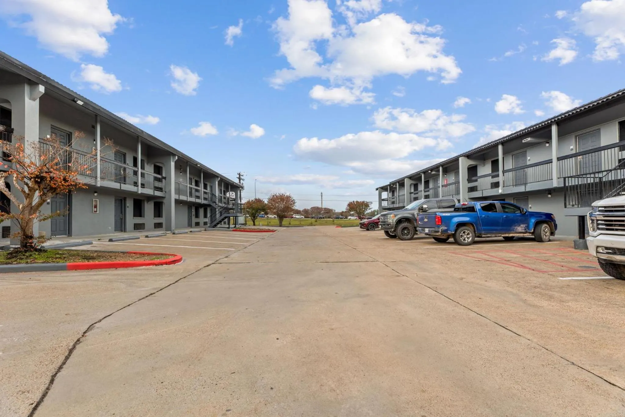 Days Inn & Suites by Wyndham Texas City
