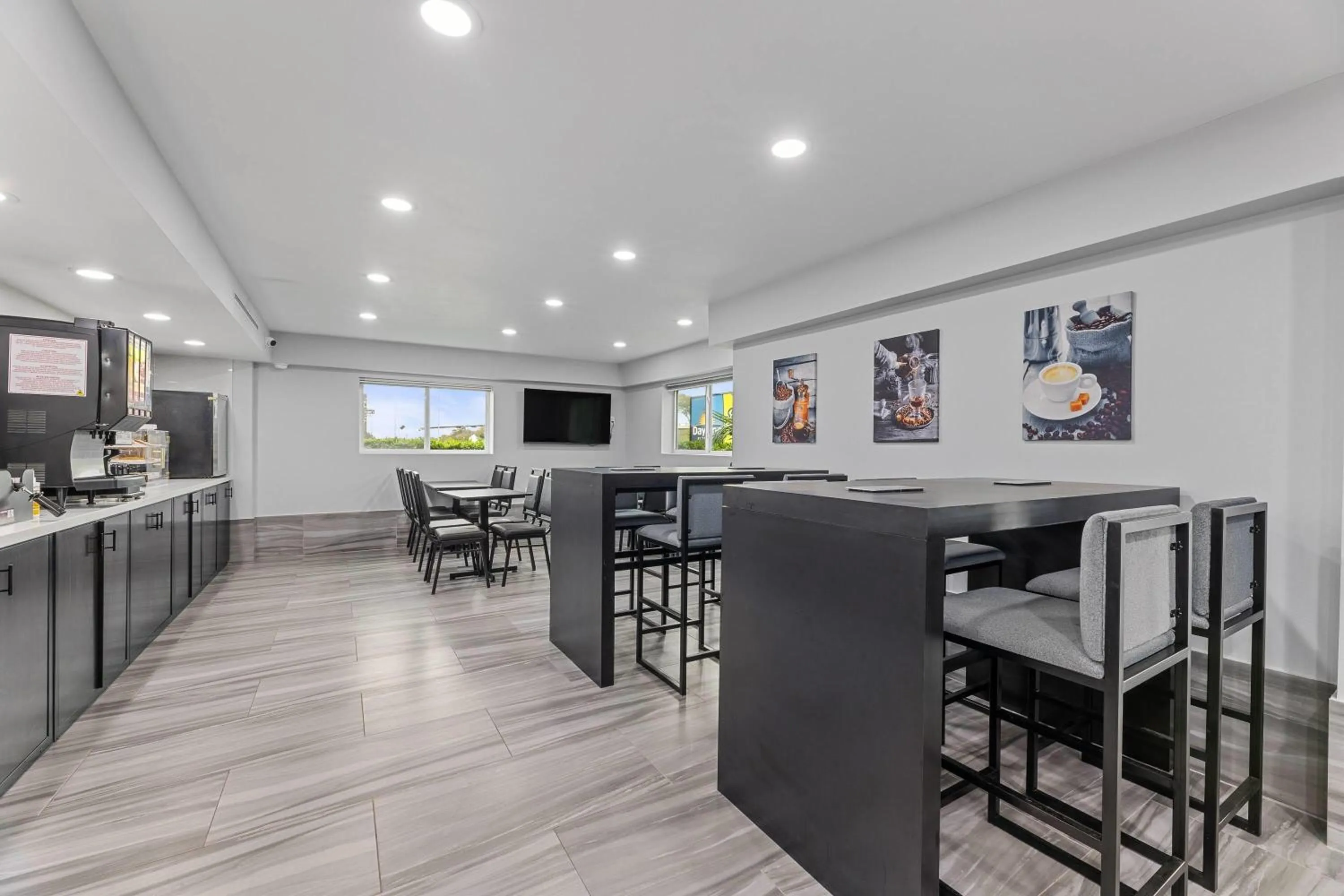 Property building in Days Inn & Suites by Wyndham Texas City