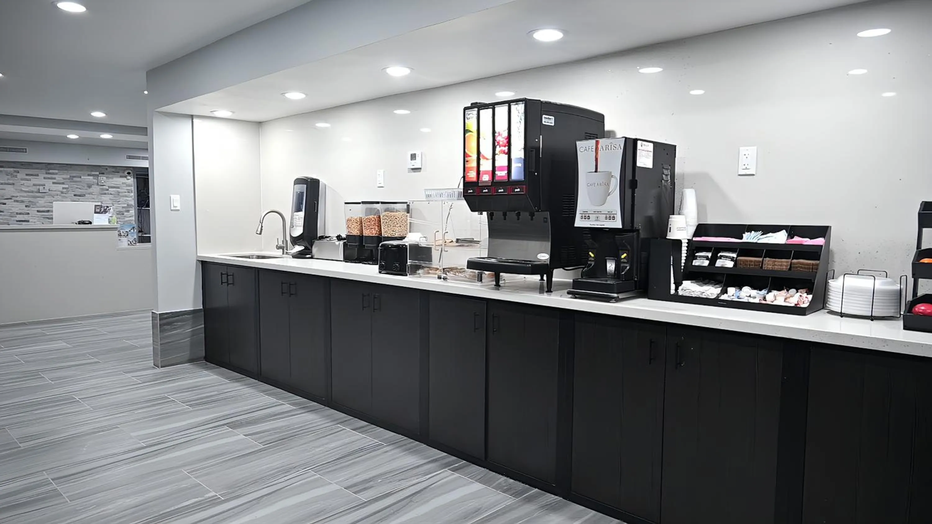 Breakfast in Days Inn & Suites by Wyndham Texas City