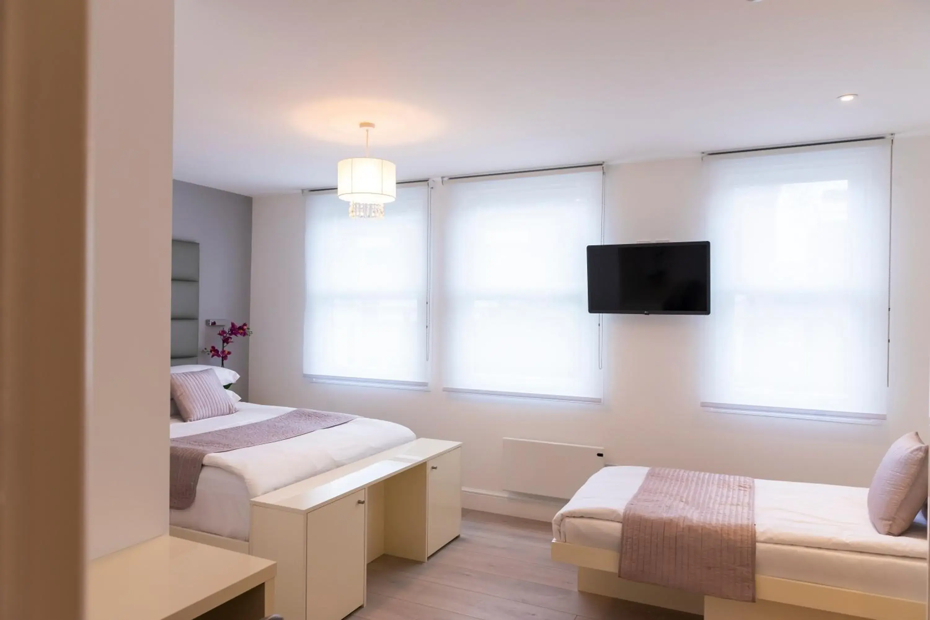 Standard Triple Studio in Messina Studios Standard Triple Studio in Messina Studios