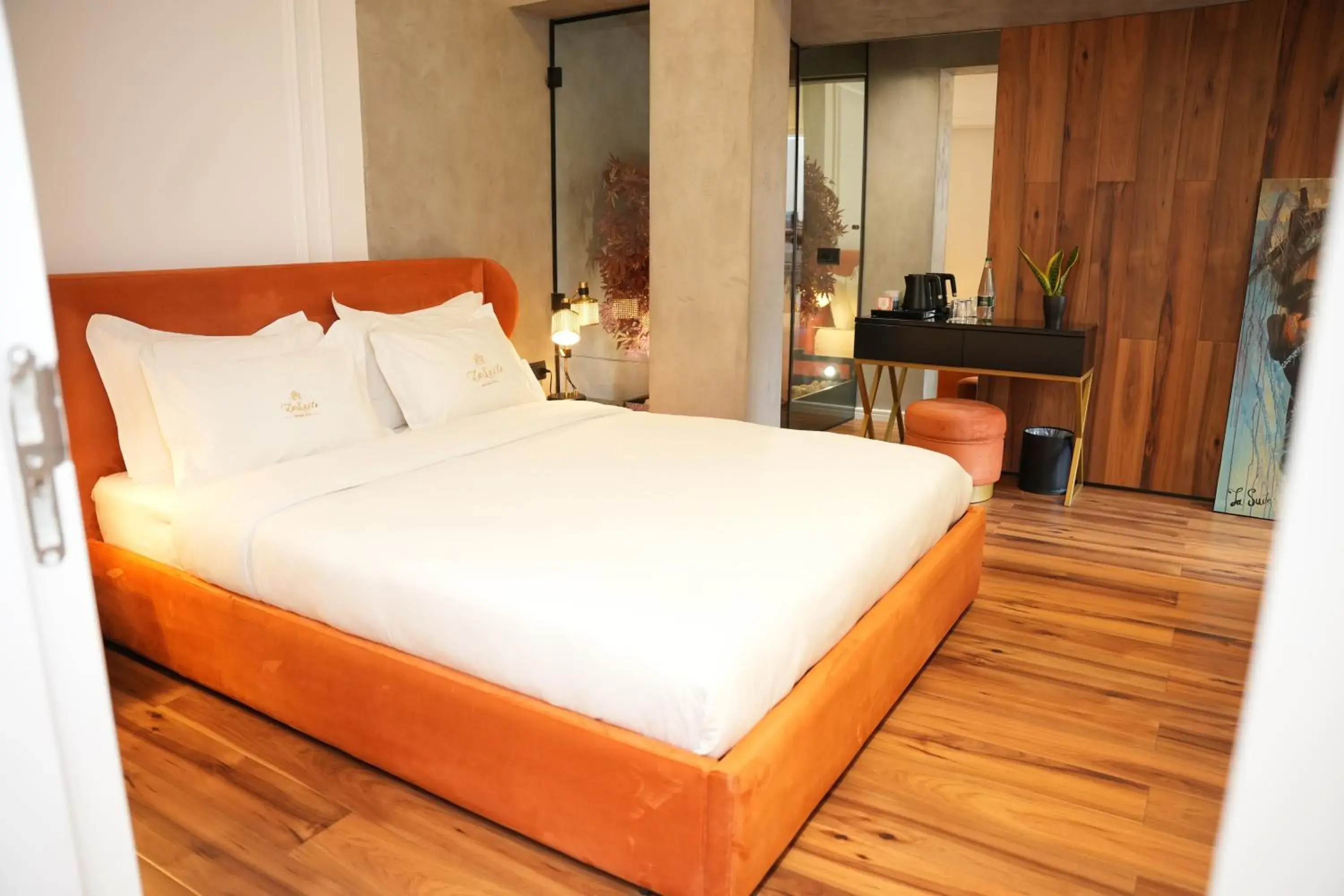 Double Room with Balcony - single occupancy in La Suite Boutique Hotel Double Room with Balcony - single occupancy in La Suite Boutique Hotel