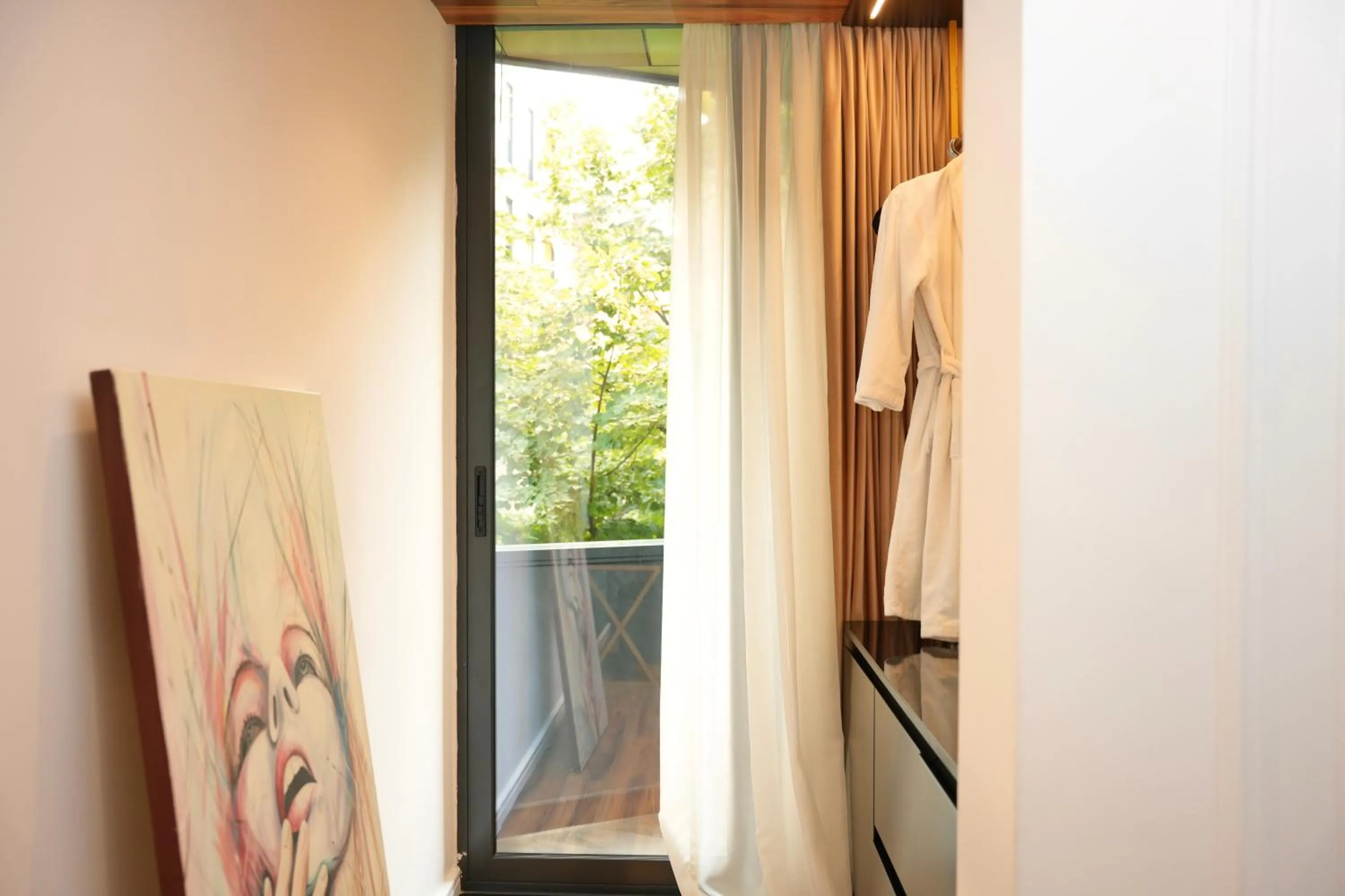 towels in La Suite Boutique Hotel