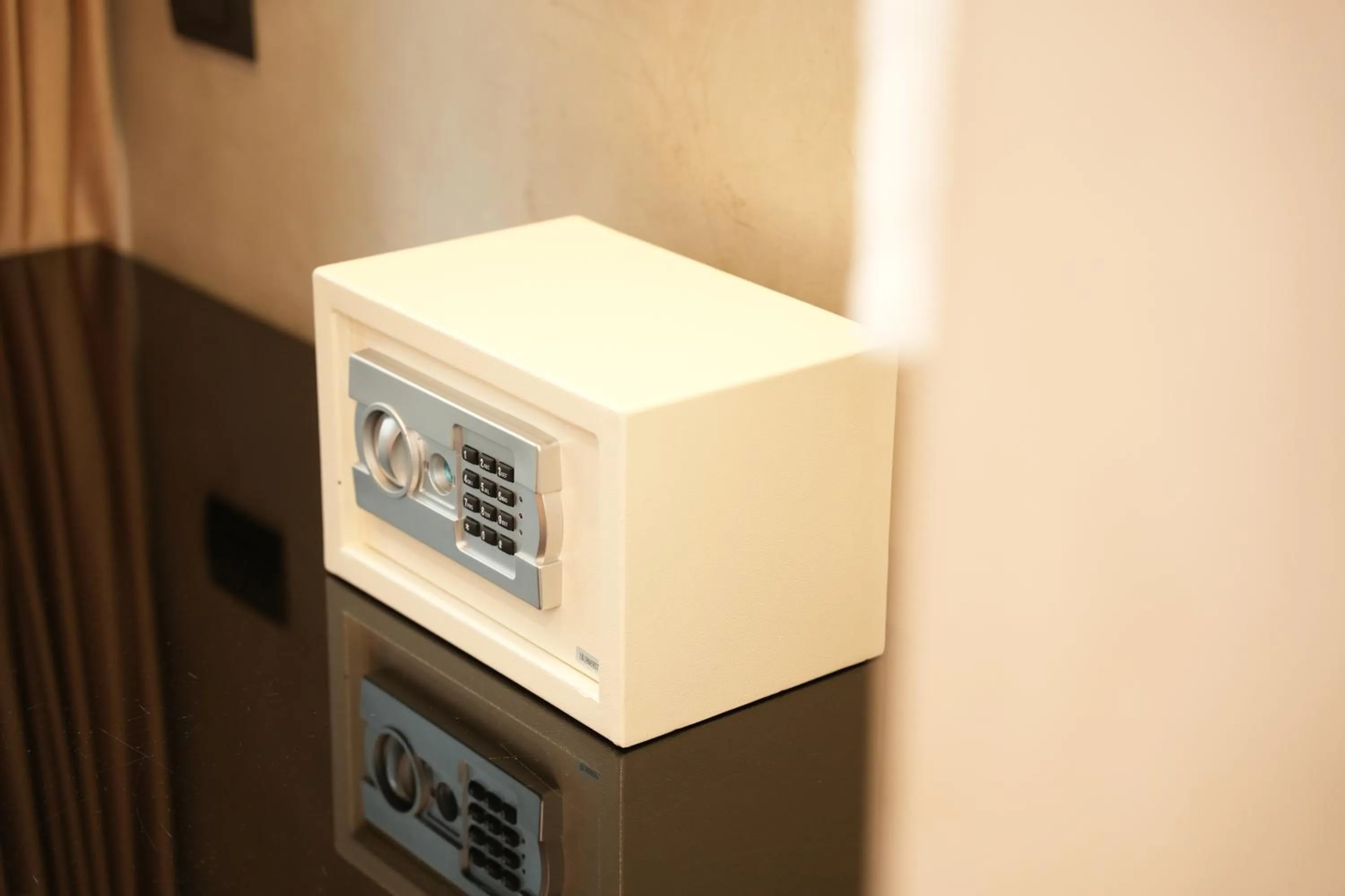 safe in La Suite Boutique Hotel