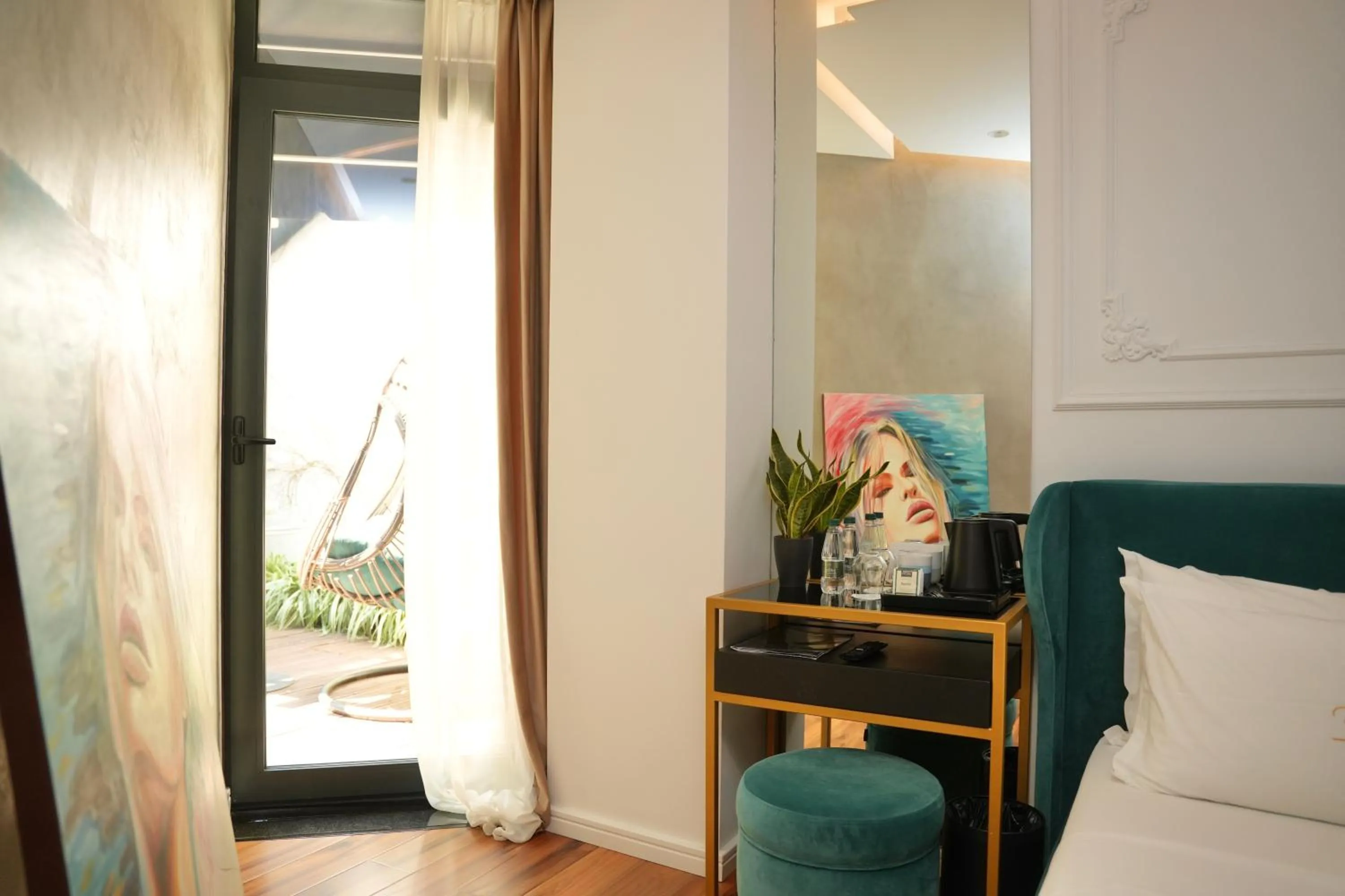 Balcony/Terrace in La Suite Boutique Hotel