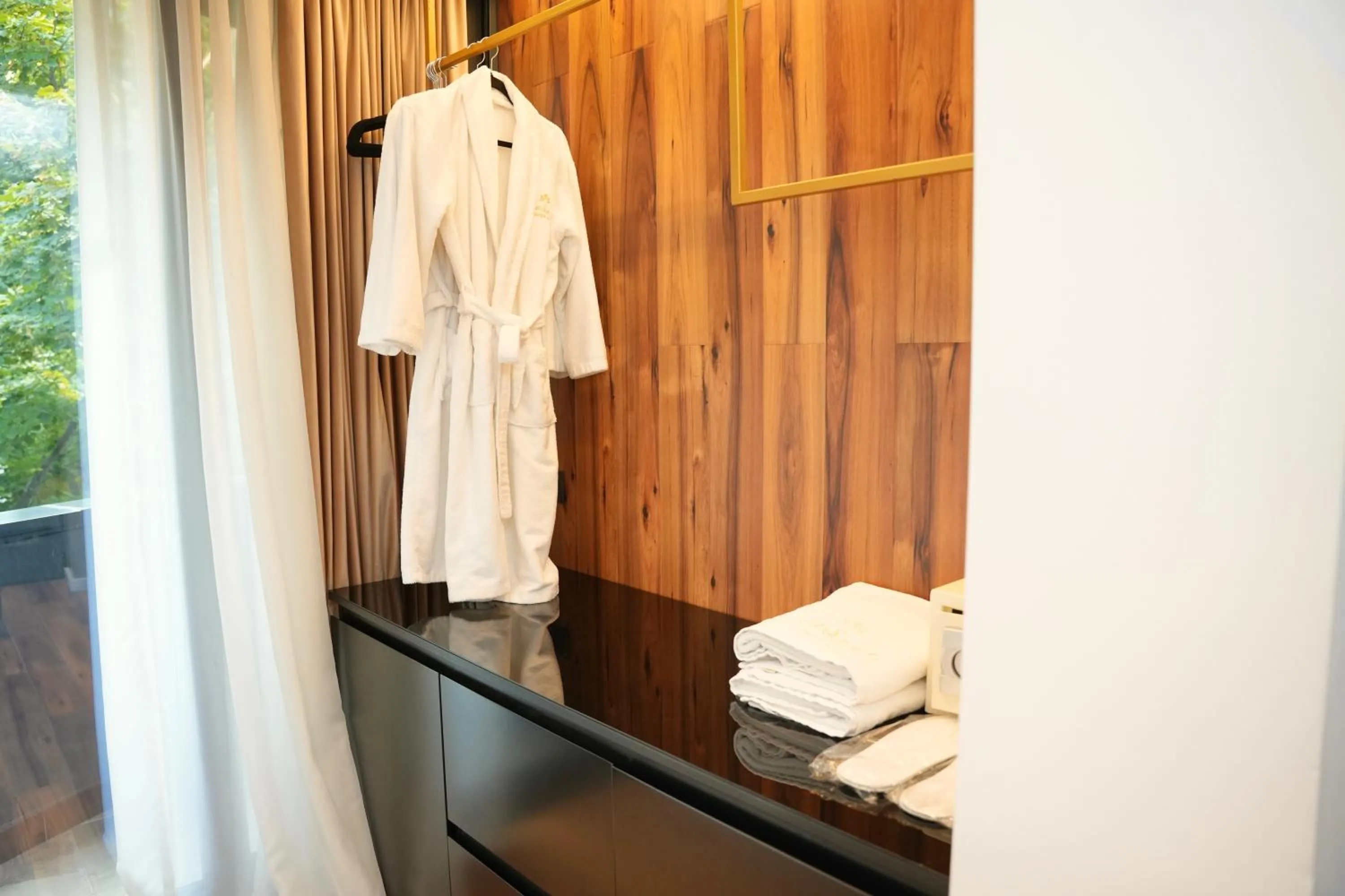 towels in La Suite Boutique Hotel