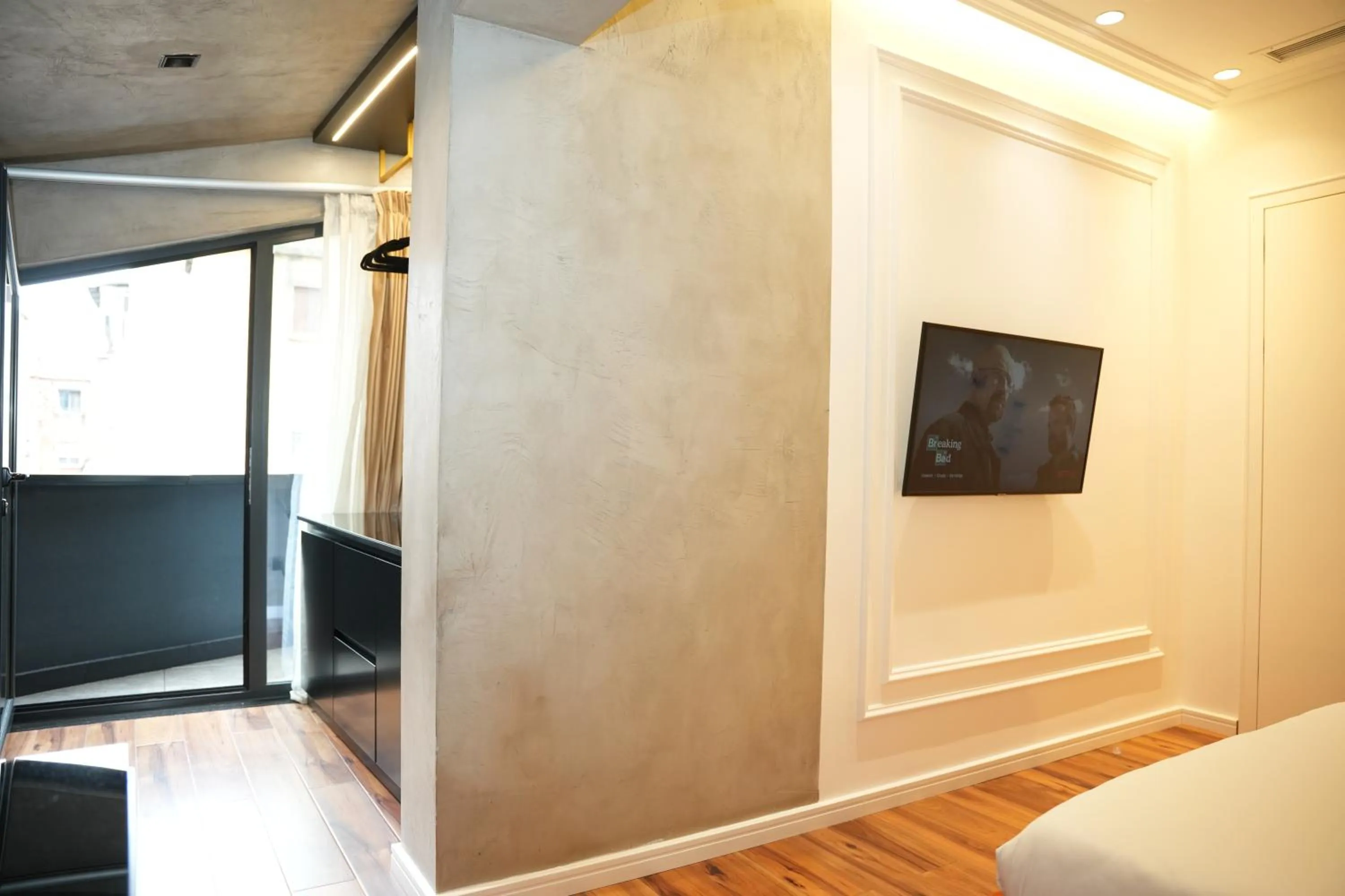 TV and multimedia in La Suite Boutique Hotel