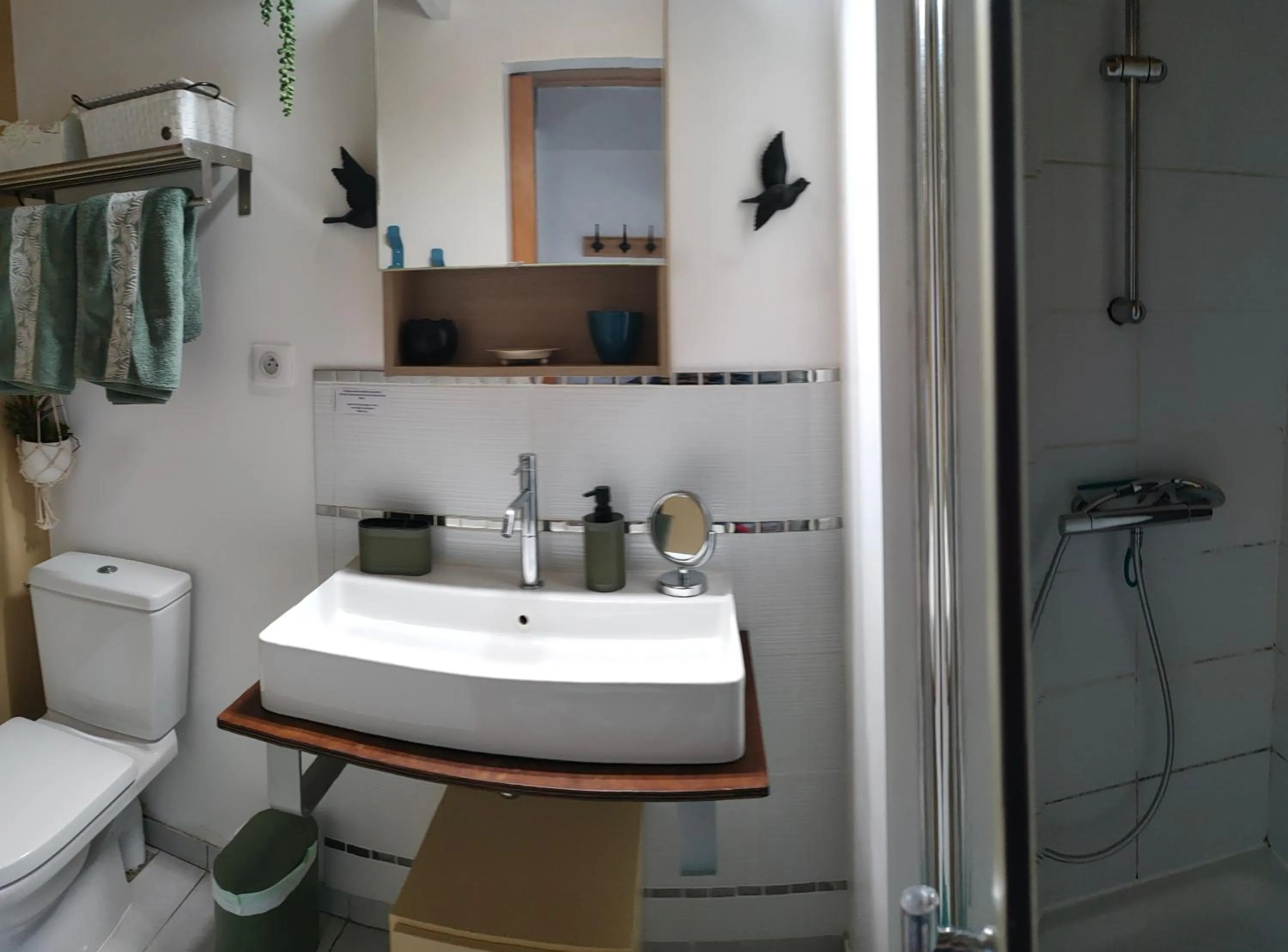 La Suite 27 bis, maison indépendante avec terrasse, proche gare et centre