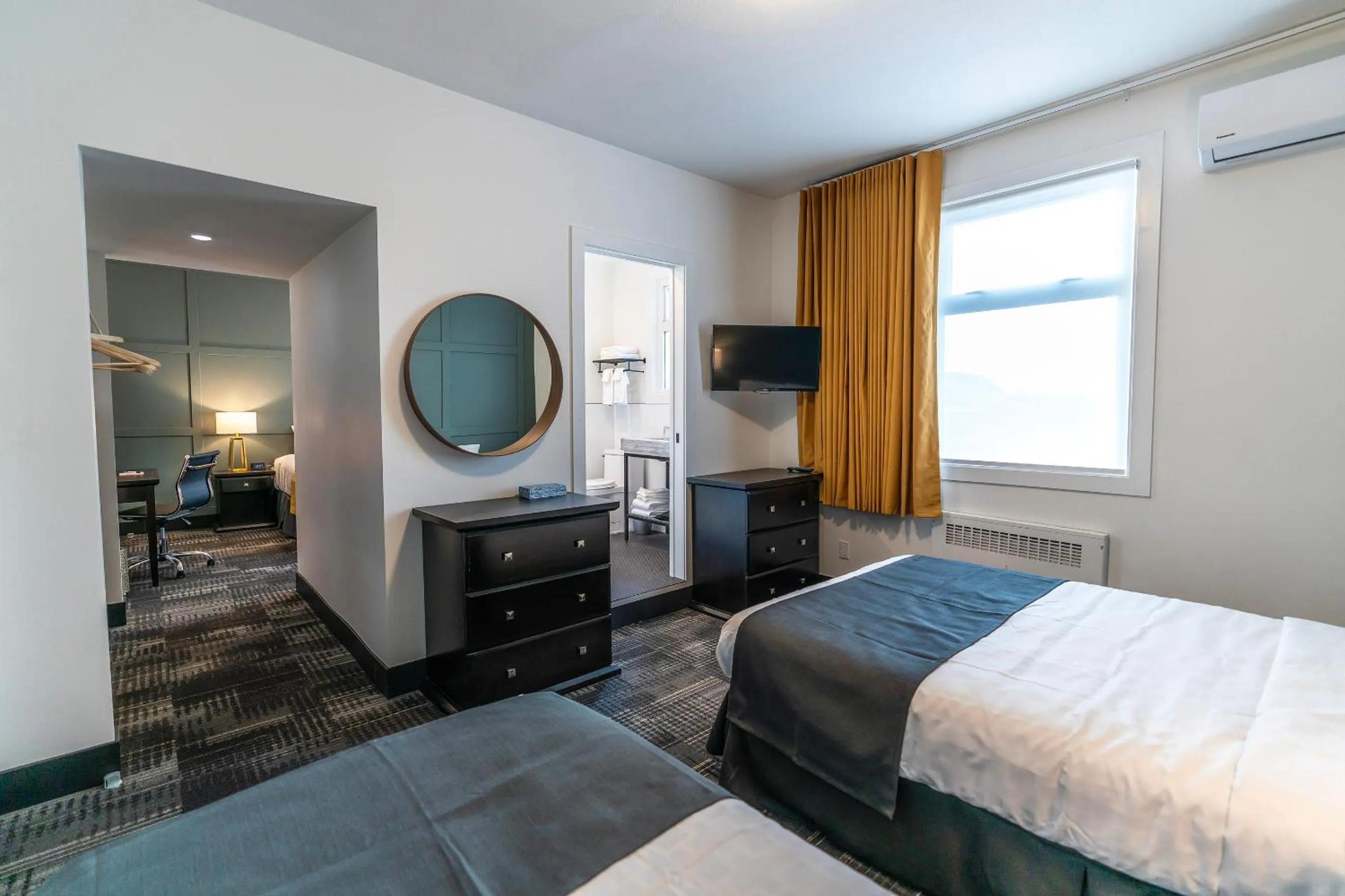 Photo of the whole room in The Steveston Cafe & Hotel