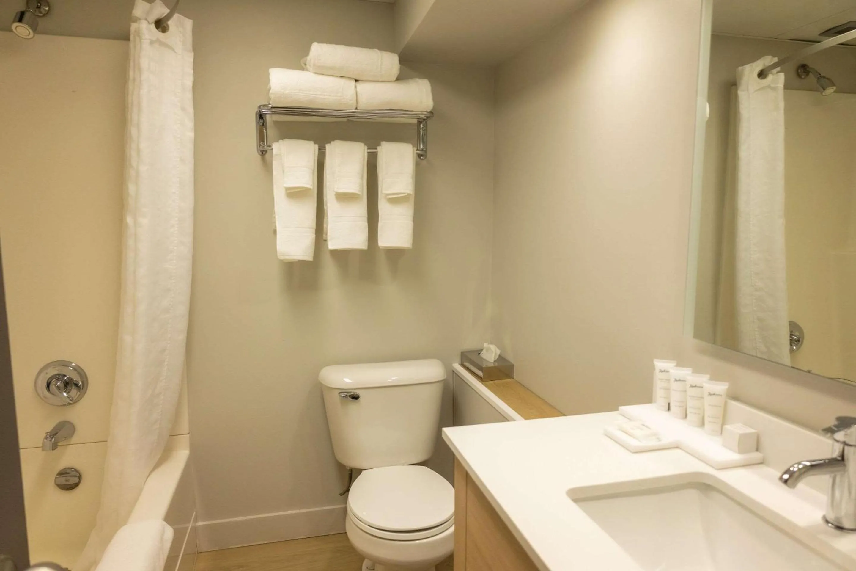 Bedroom in Radisson Hotel Fort St John