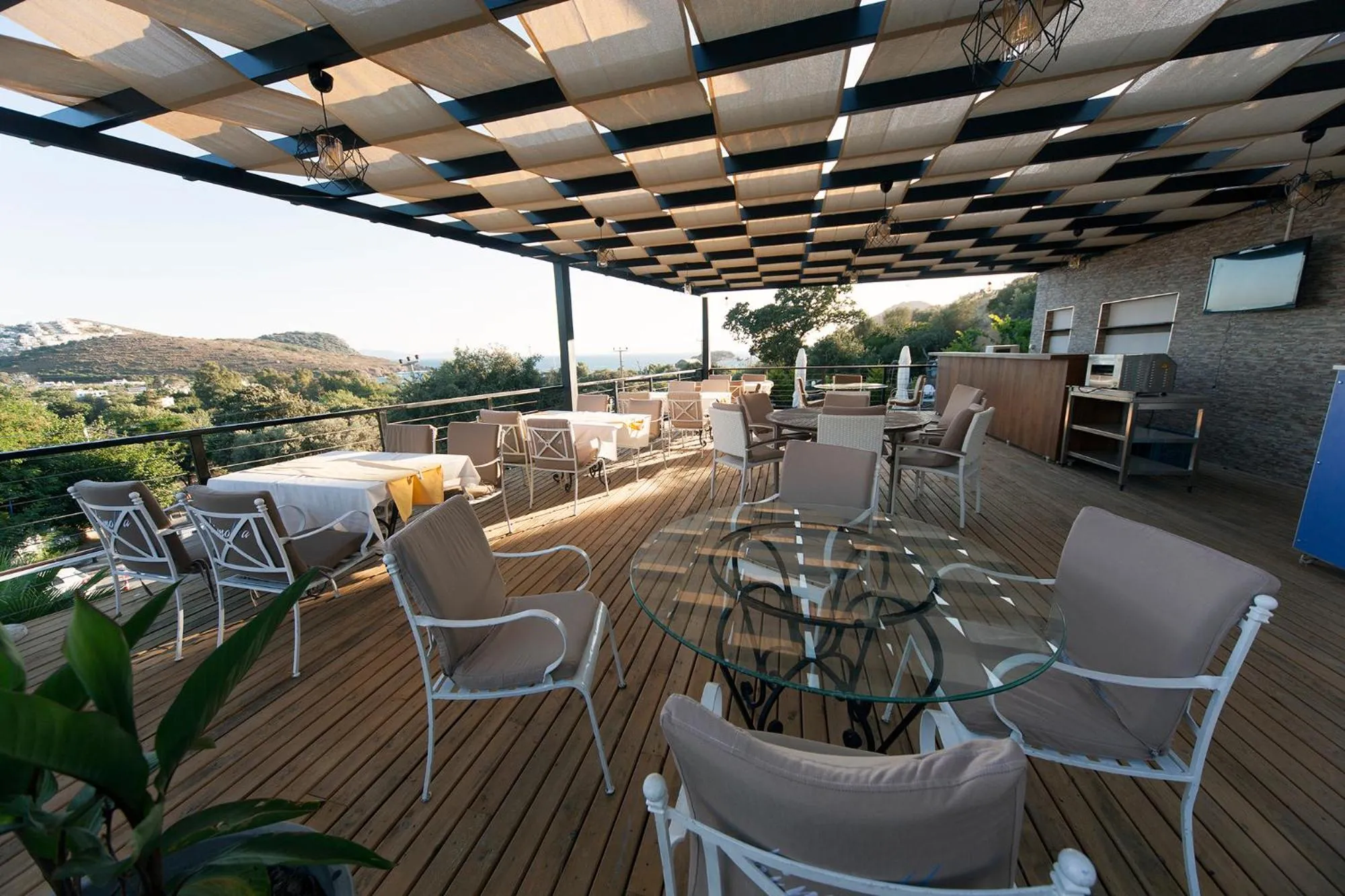 Breakfast in Metins Gümüşlük