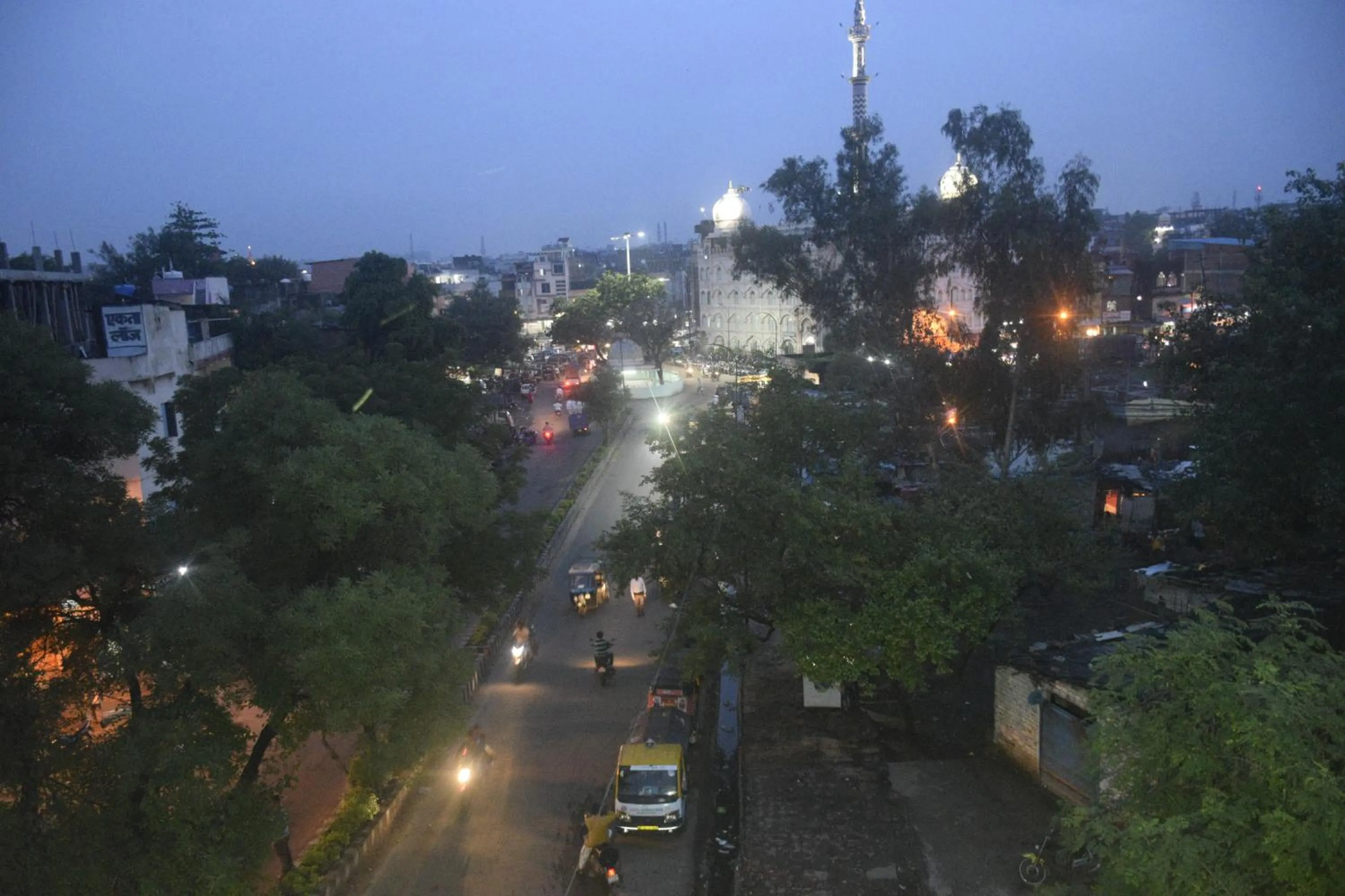 Night in Hotel Thakur Ji