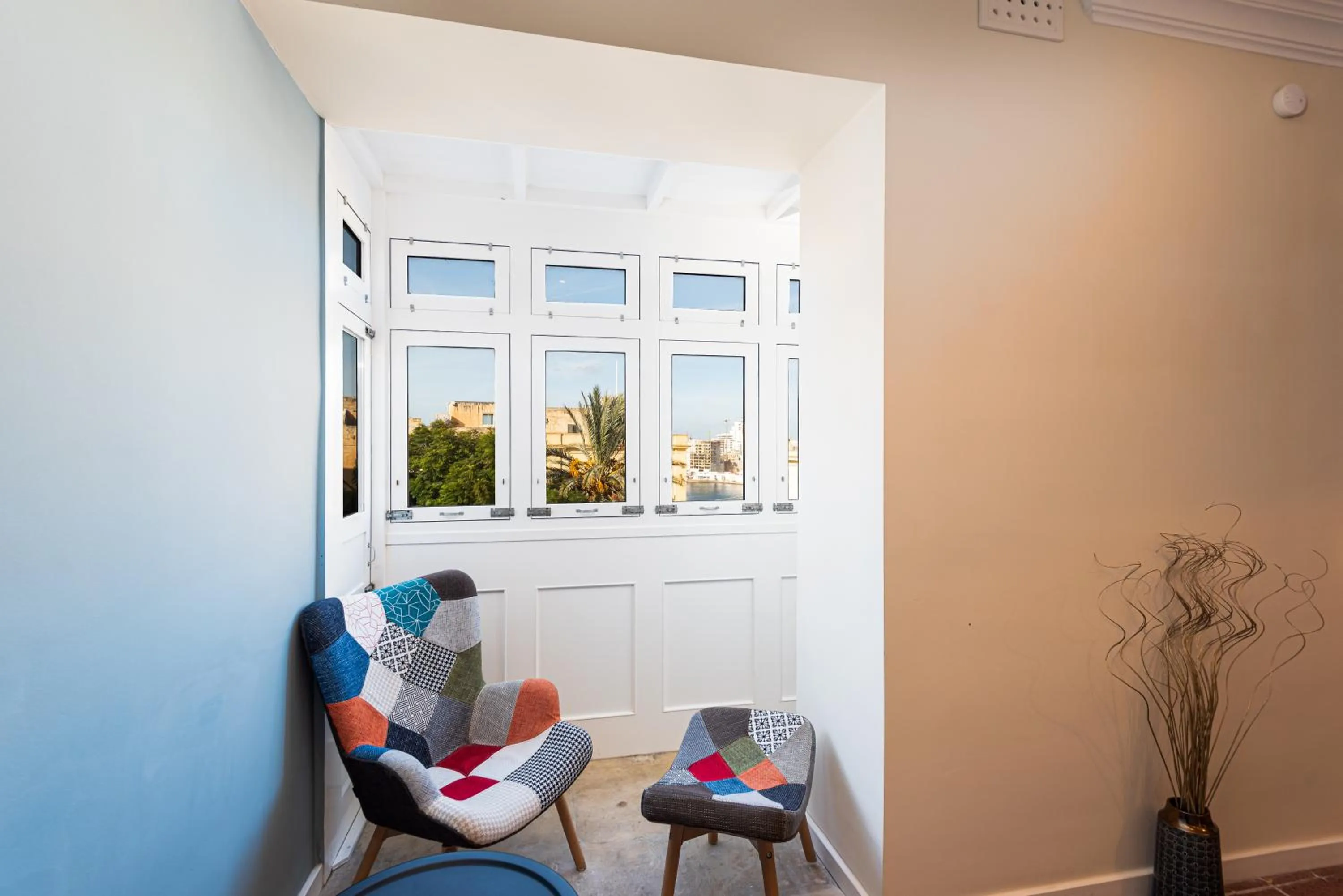 Seating area in Independence MALTA APARTMENTS