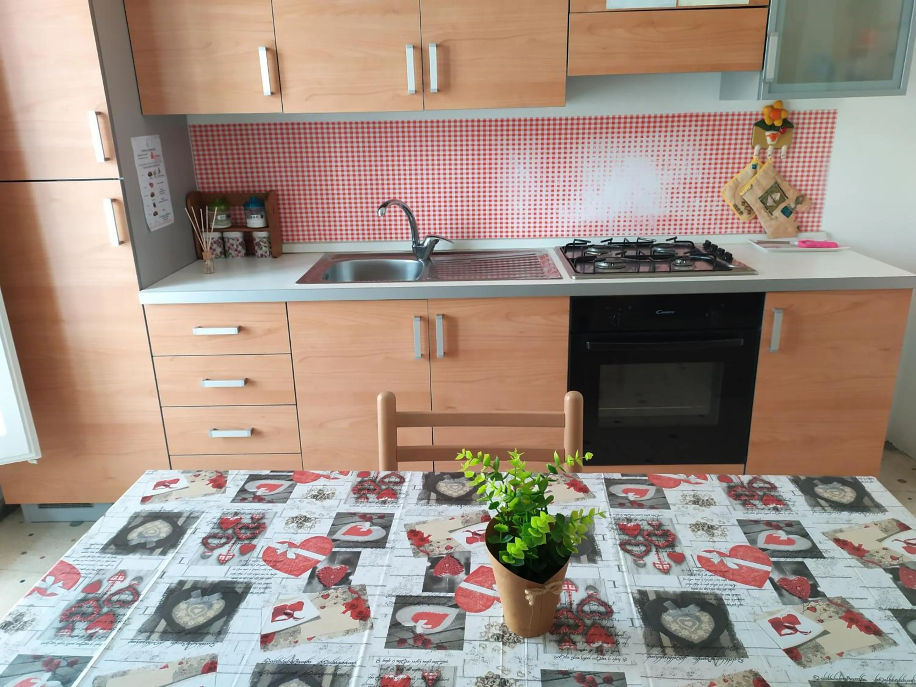 Kitchen or kitchenette in B&B Casa Valentina a Linguaglossa