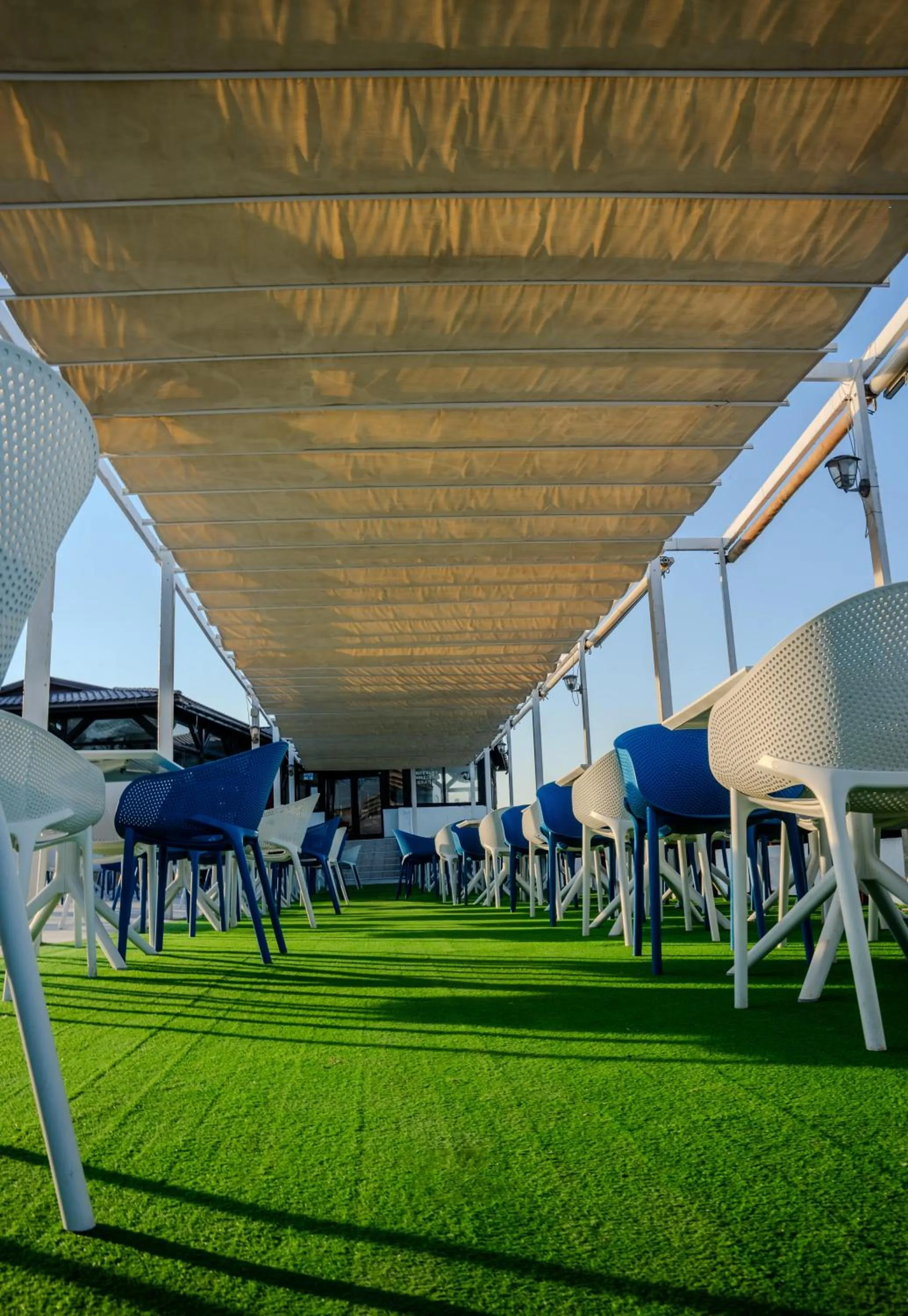 Restaurant/places to eat in Complex Vraja Mării Costinești