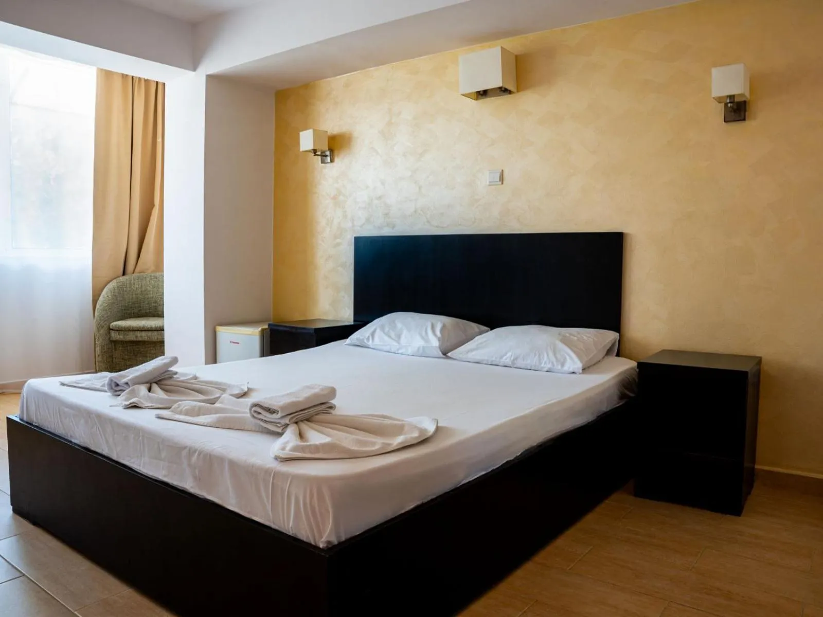 Photo of the whole room, Bed in Complex Vraja Mării Costinești