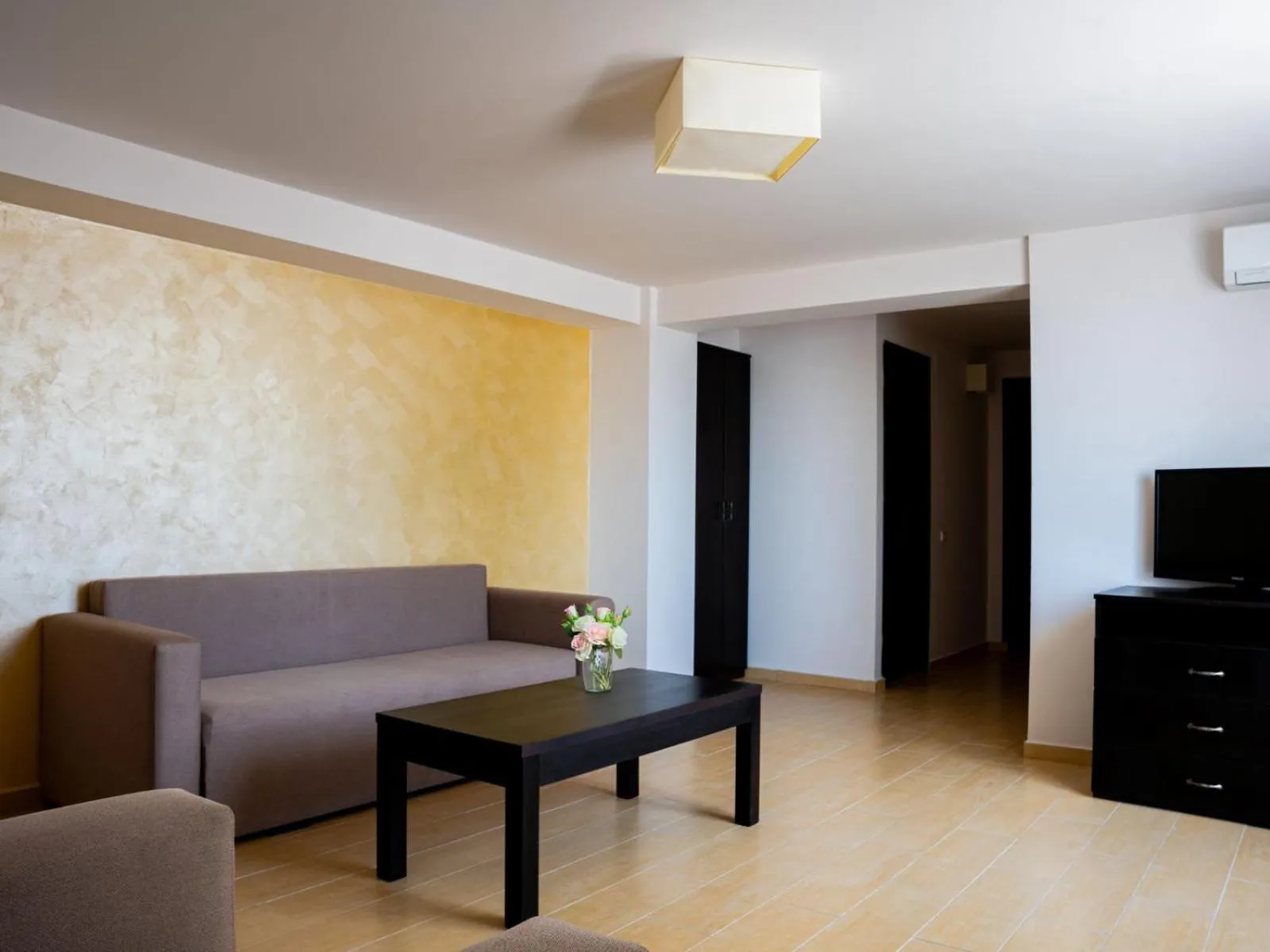 TV and multimedia in Complex Vraja Mării Costinești