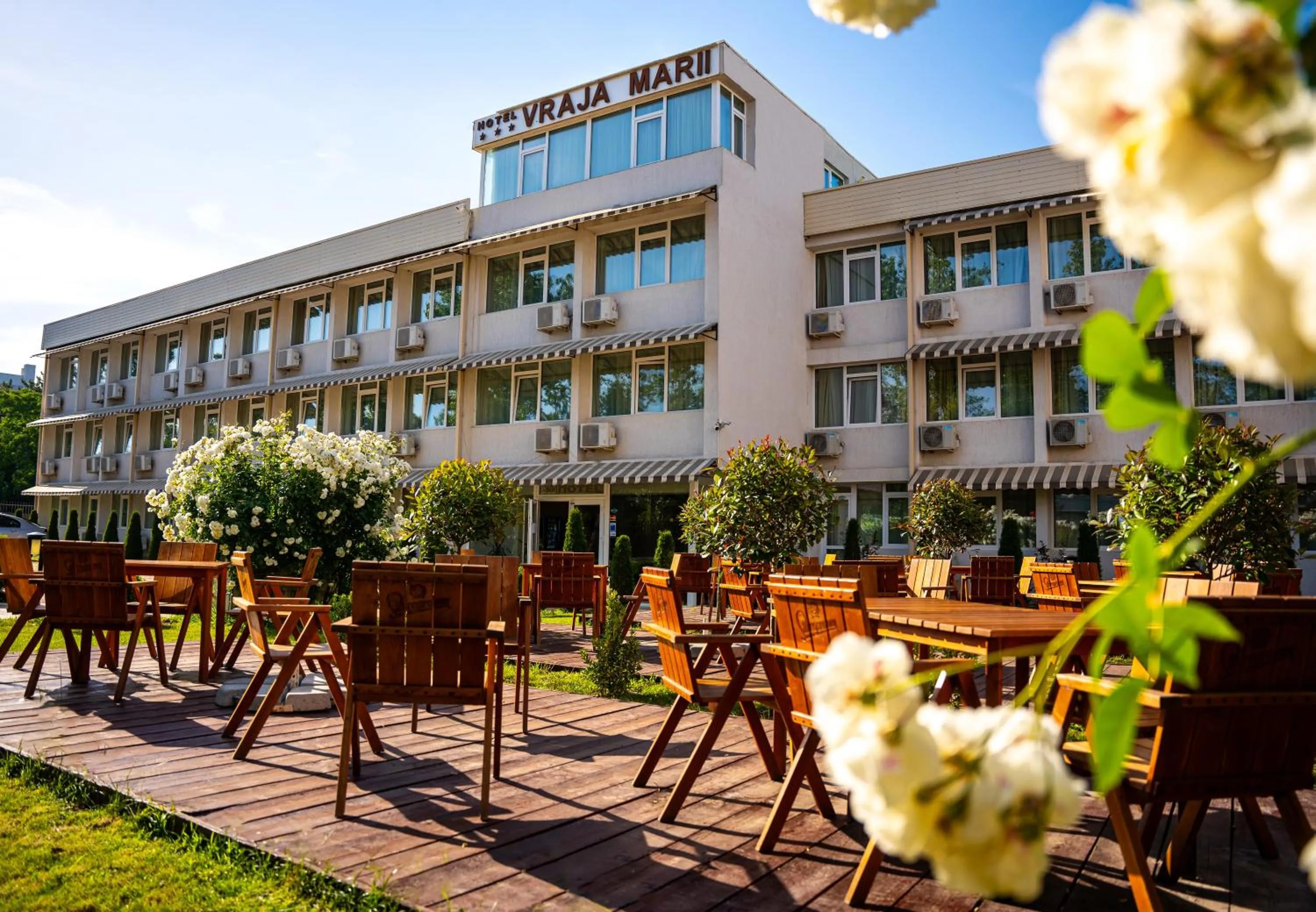 Property building in Complex Vraja Mării Costinești